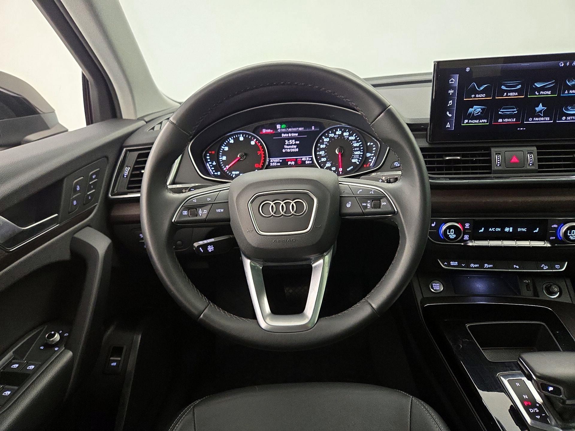 Thumbnail: 2022 Audi Q5 - 10