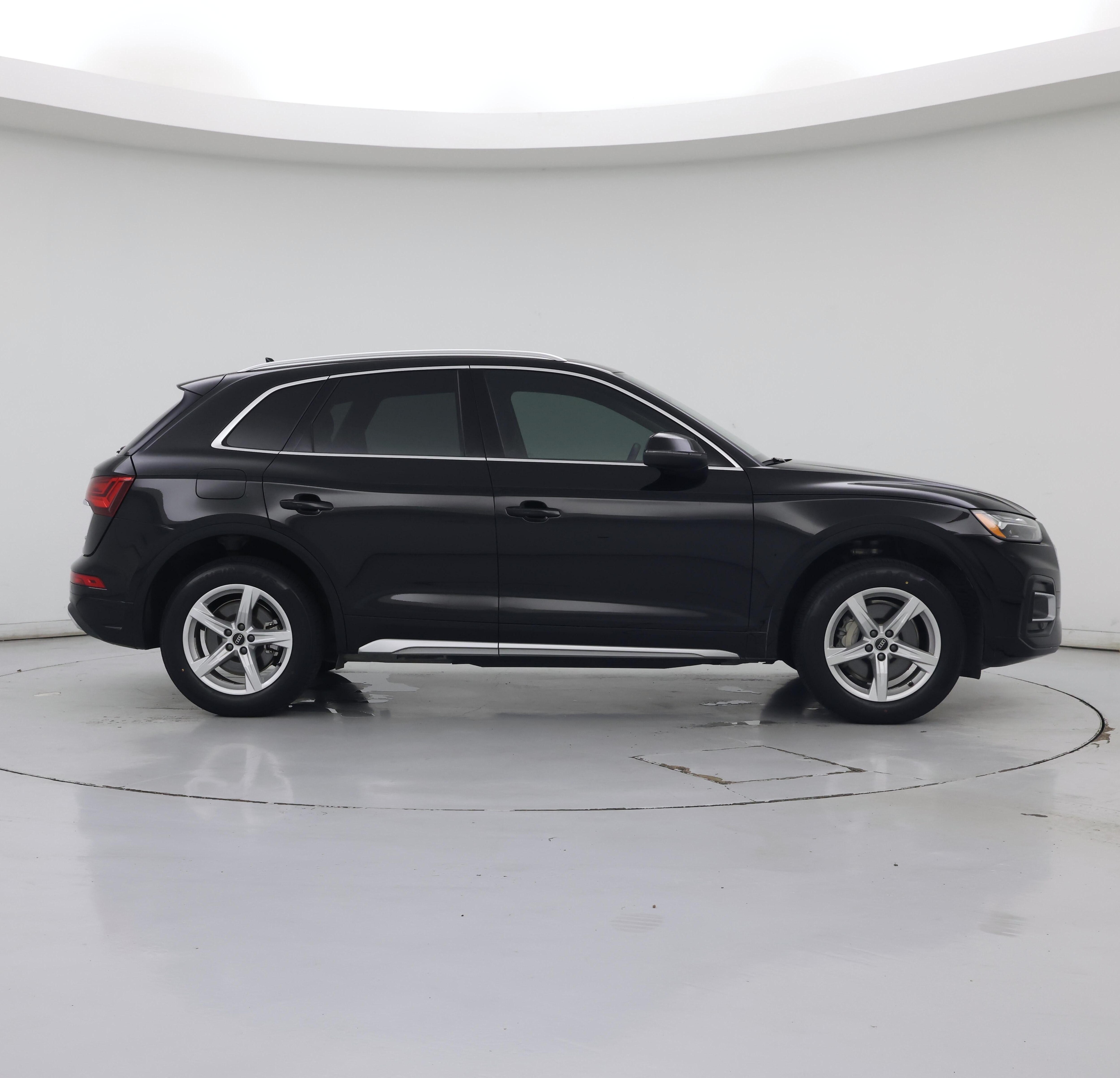 Thumbnail: 2022 Audi Q5 - 7