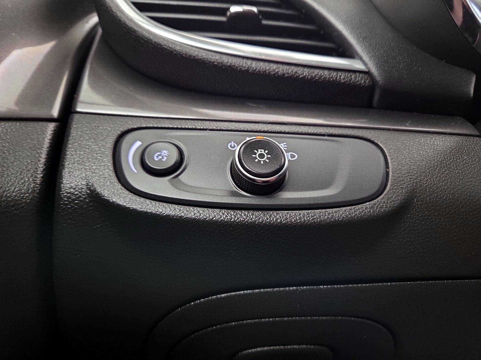 Thumbnail: 2020 Buick Encore - 13