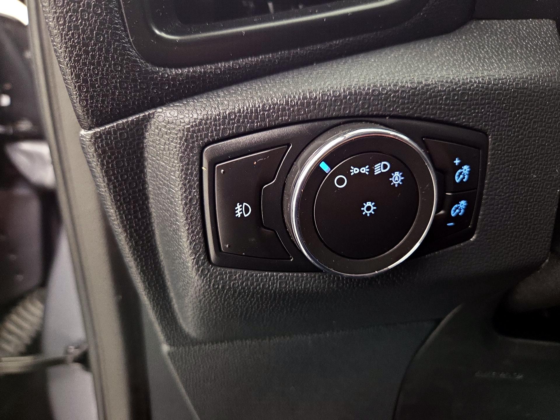 Thumbnail: 2020 Ford EcoSport - 13