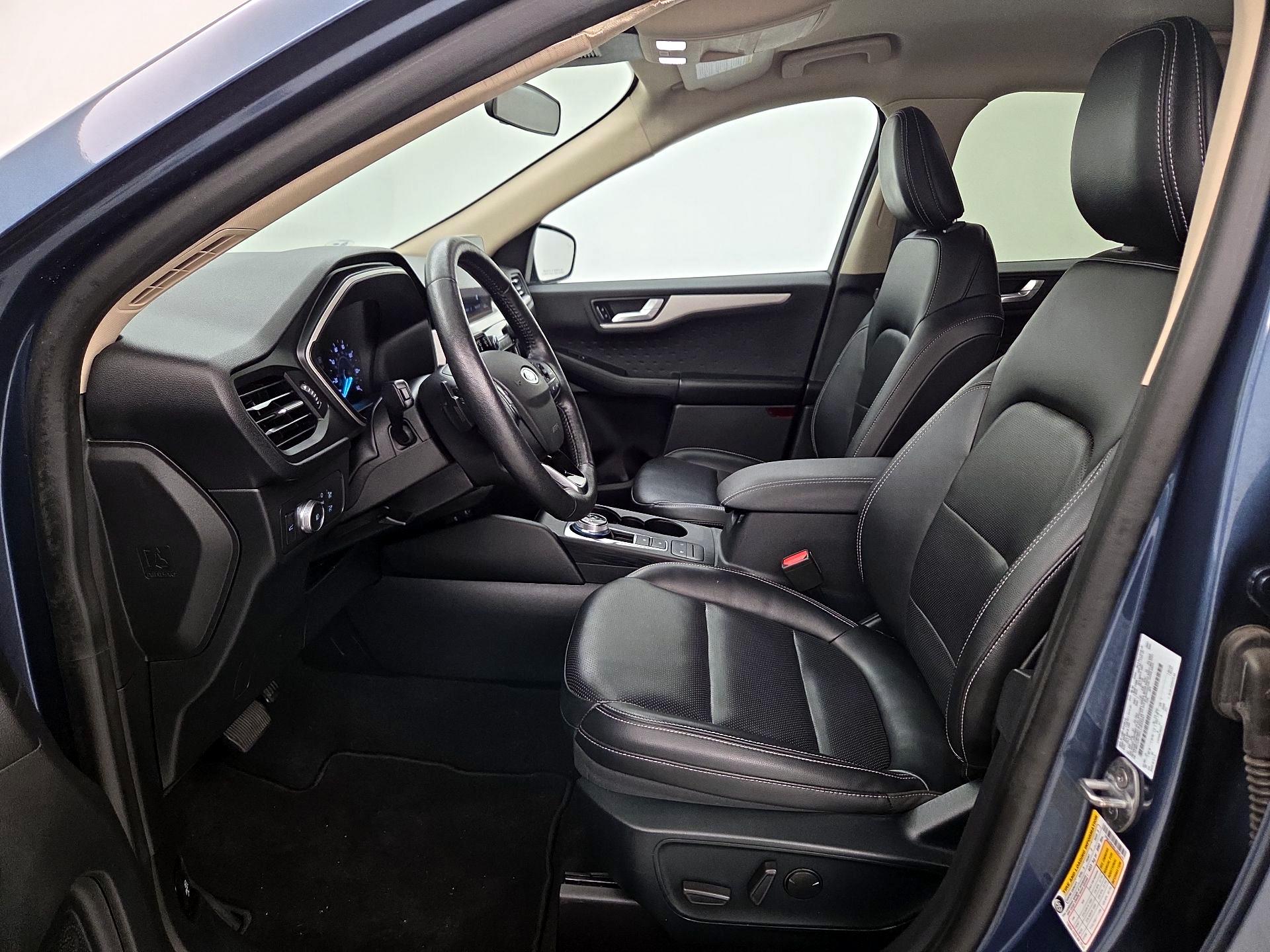 Thumbnail: 2020 Ford Escape - 9