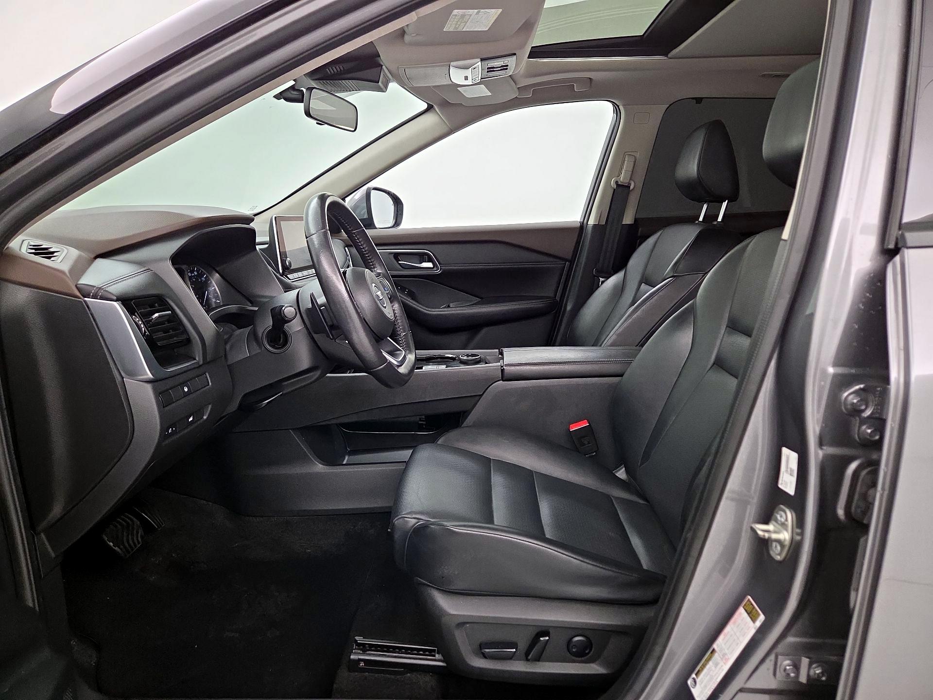 Thumbnail: 2021 Nissan Rogue - 11