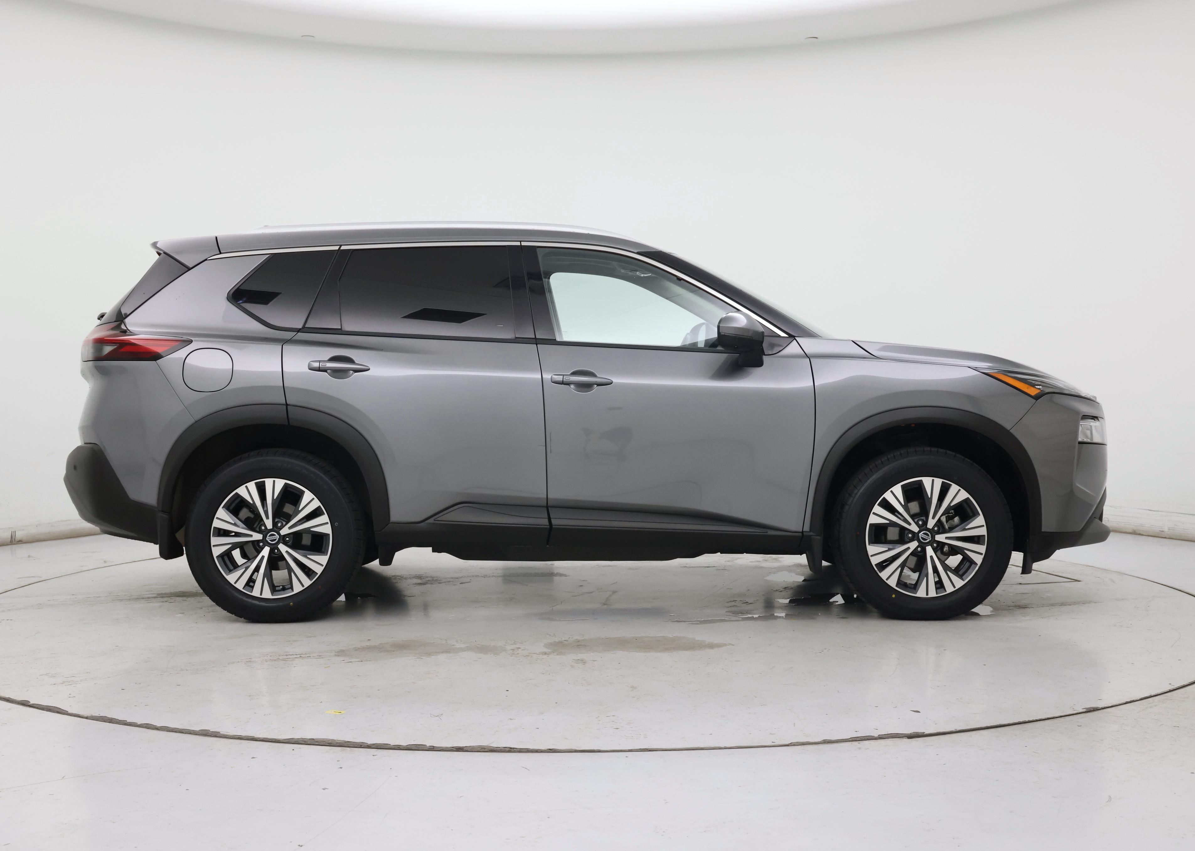 Thumbnail: 2021 Nissan Rogue - 7