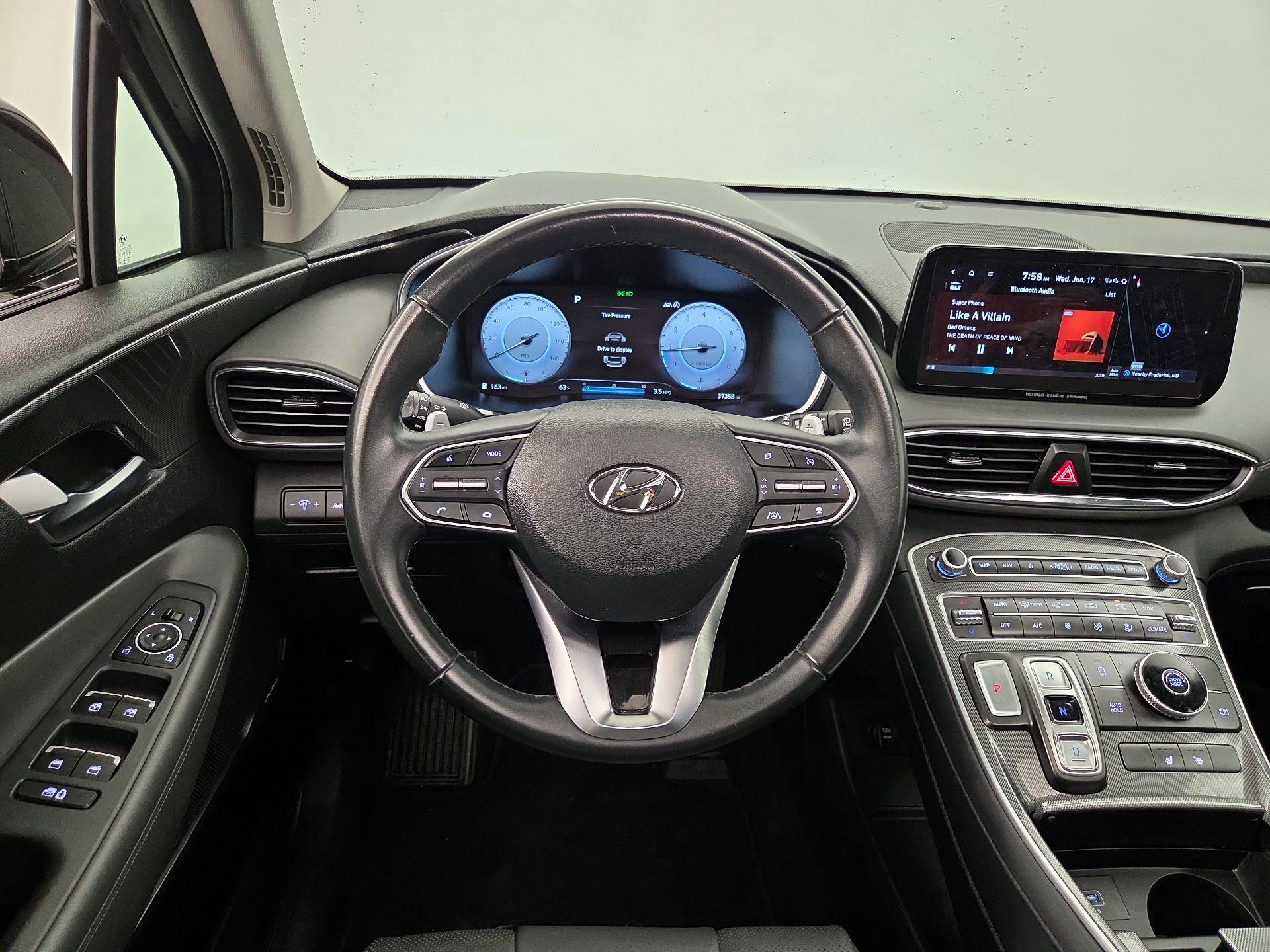Thumbnail: 2023 Hyundai Santa Fe - 10