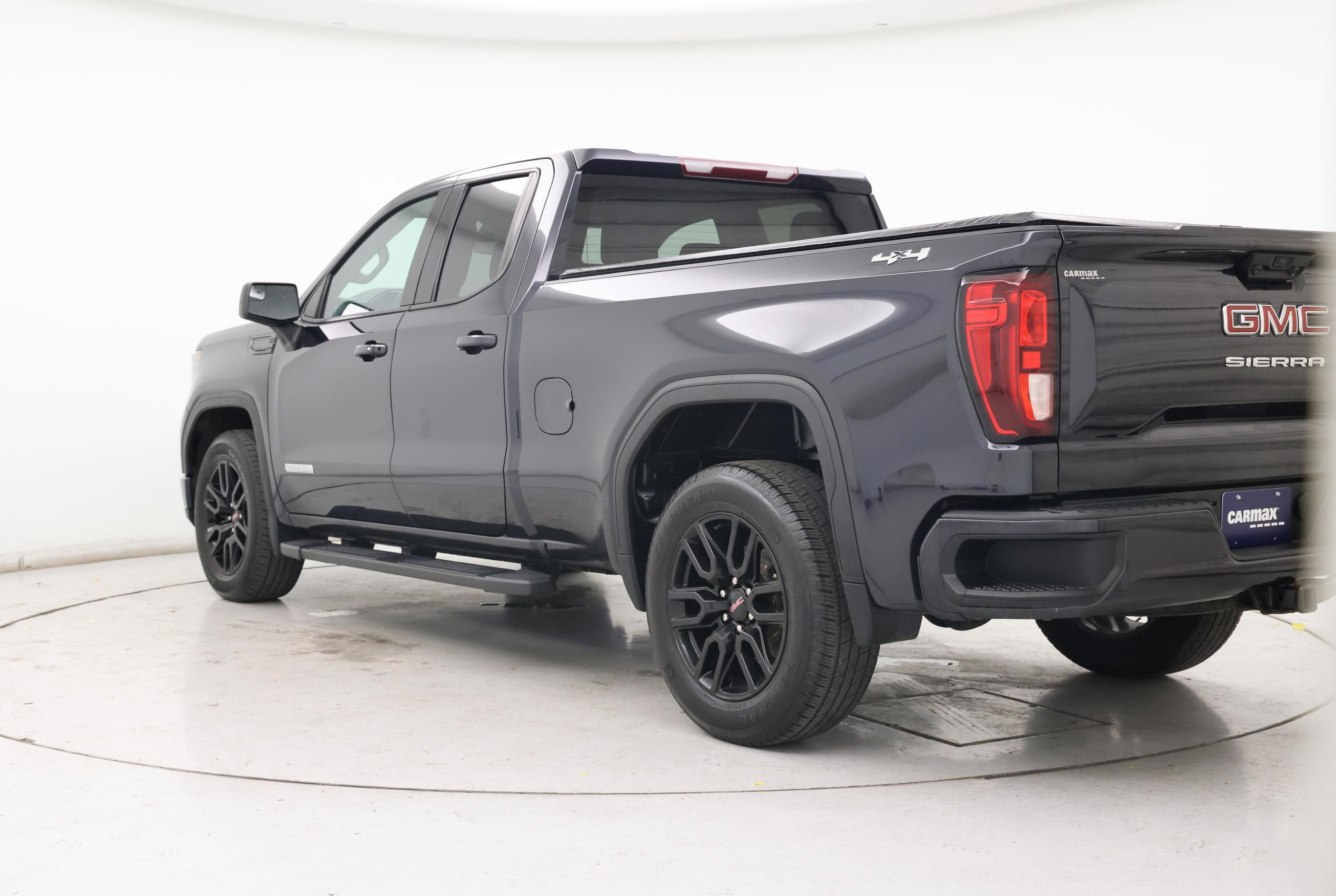 Thumbnail: 2023 GMC Sierra 1500 - 2