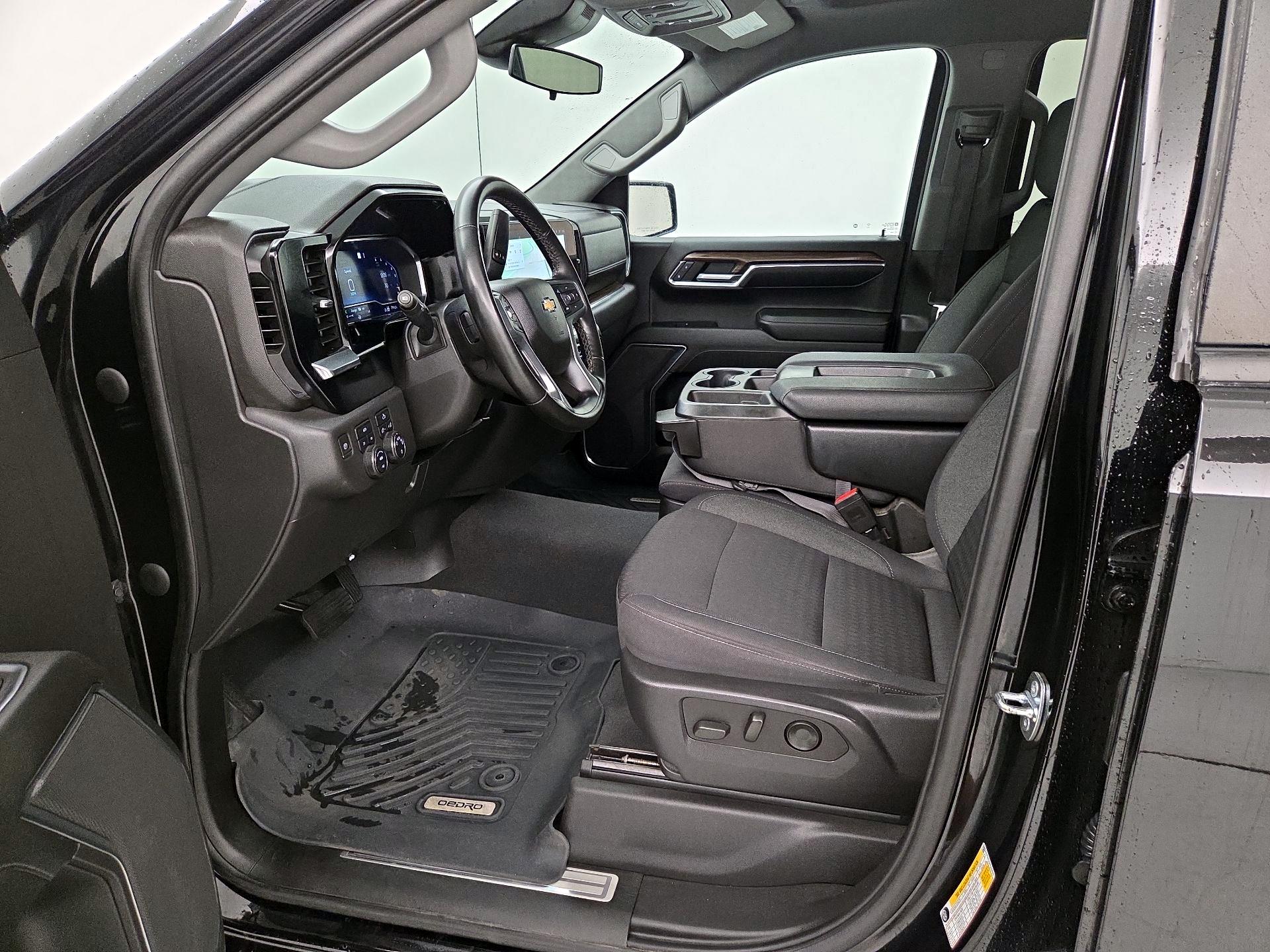 Thumbnail: 2023 Chevrolet Silverado 1500 - 11