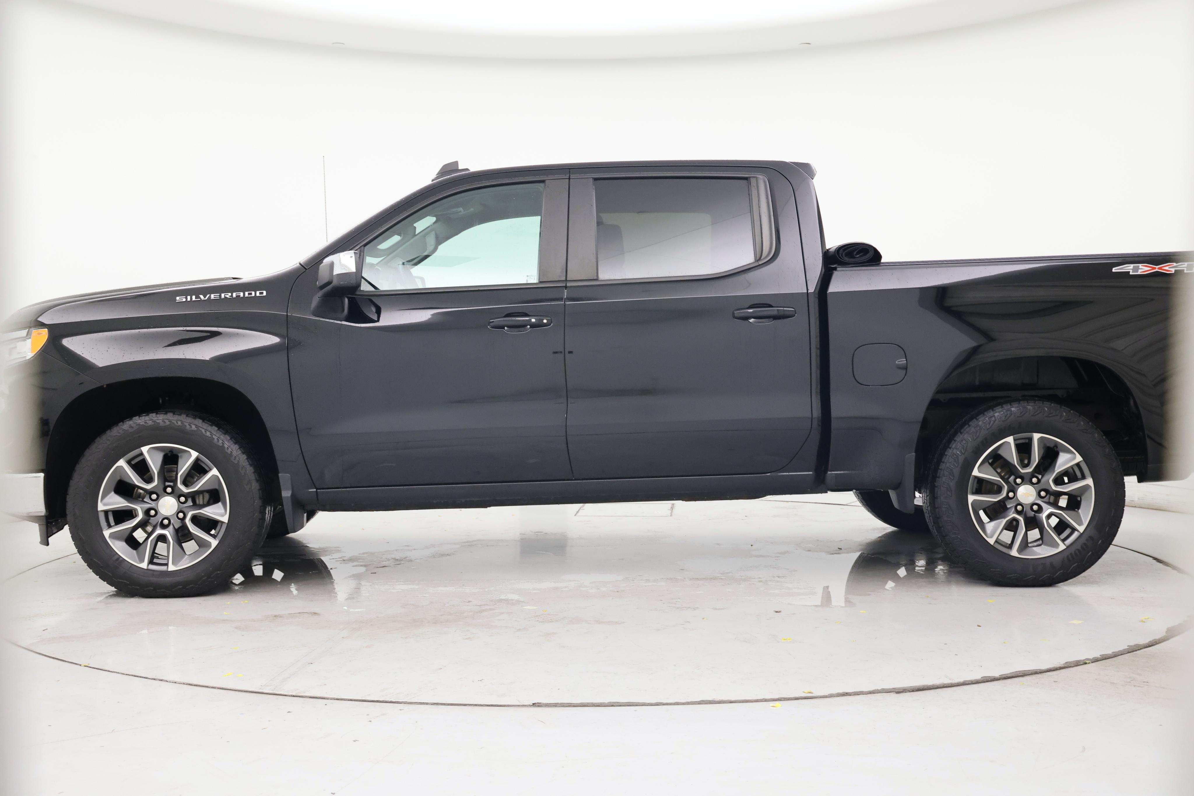 Thumbnail: 2023 Chevrolet Silverado 1500 - 3