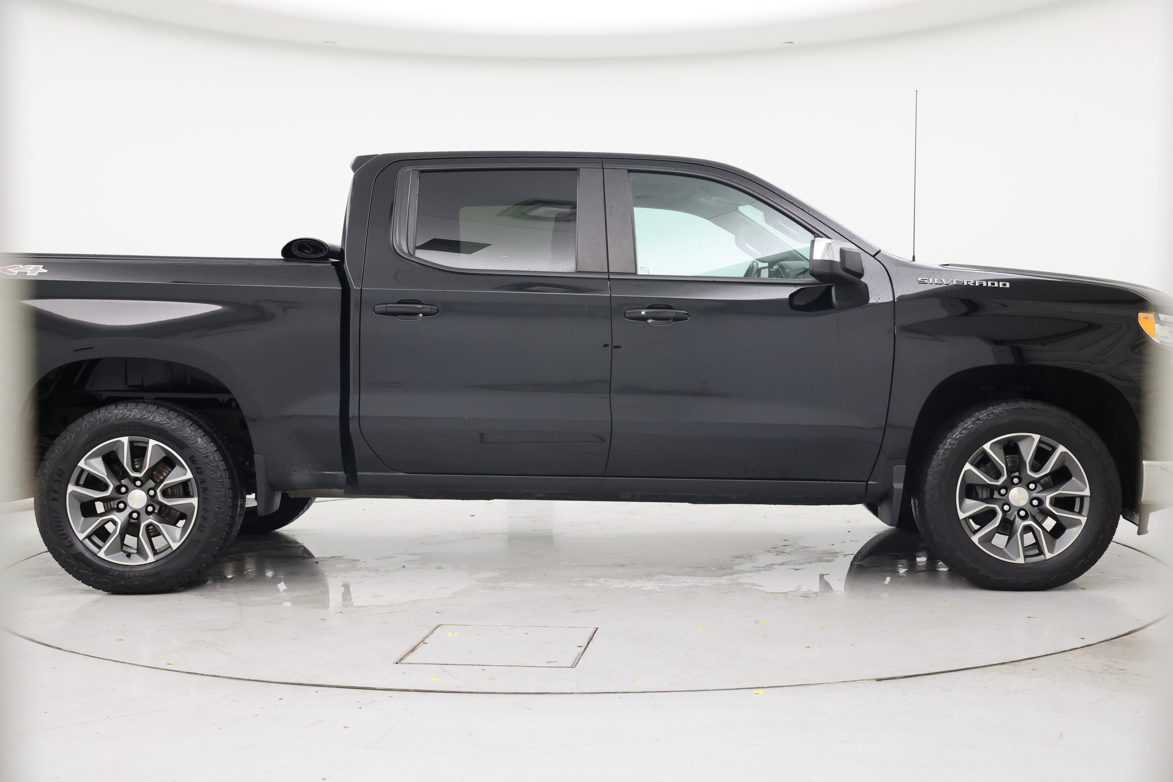 Thumbnail: 2023 Chevrolet Silverado 1500 - 7