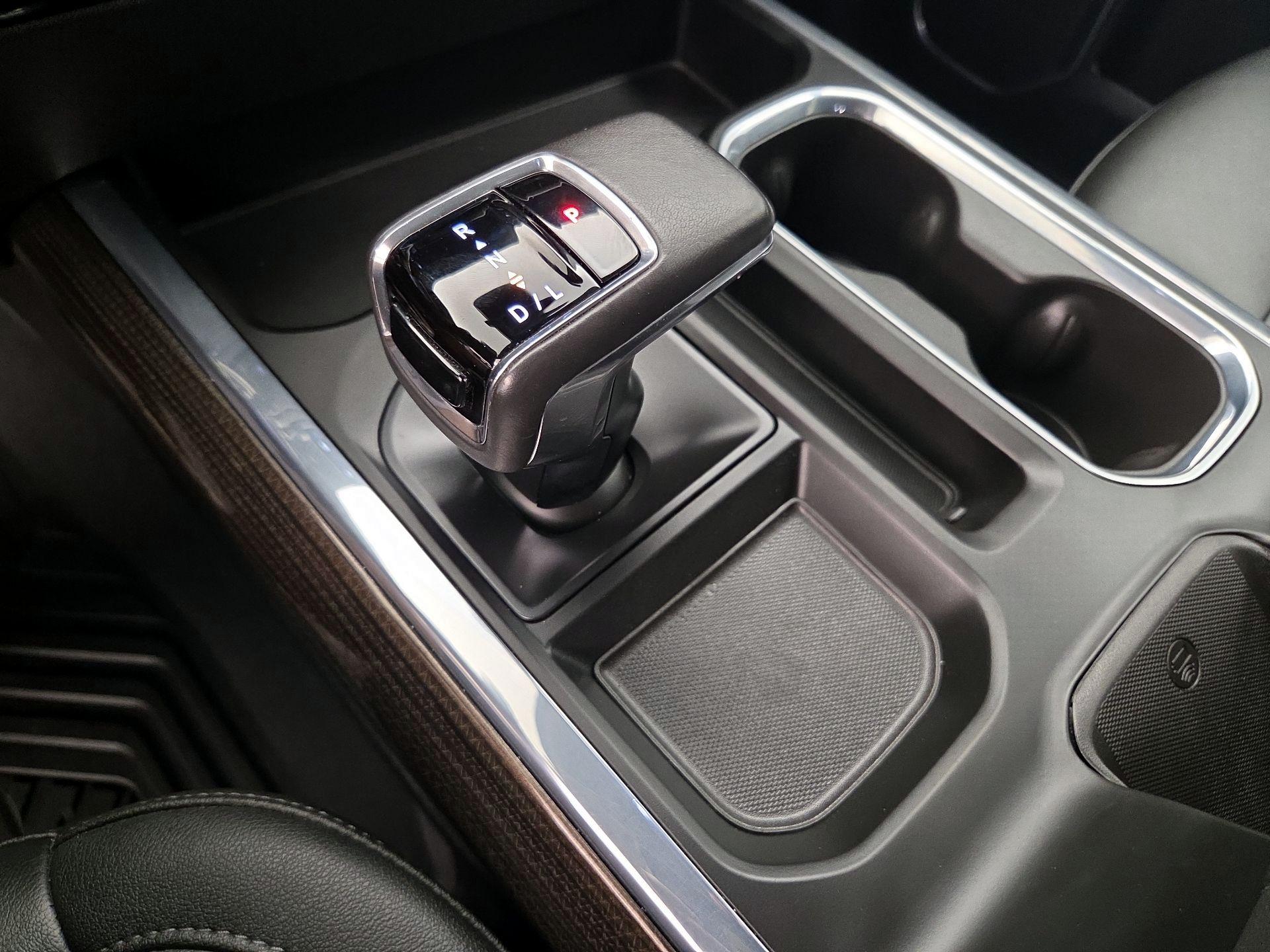 Thumbnail: 2022 Chevrolet Silverado 1500 - 17