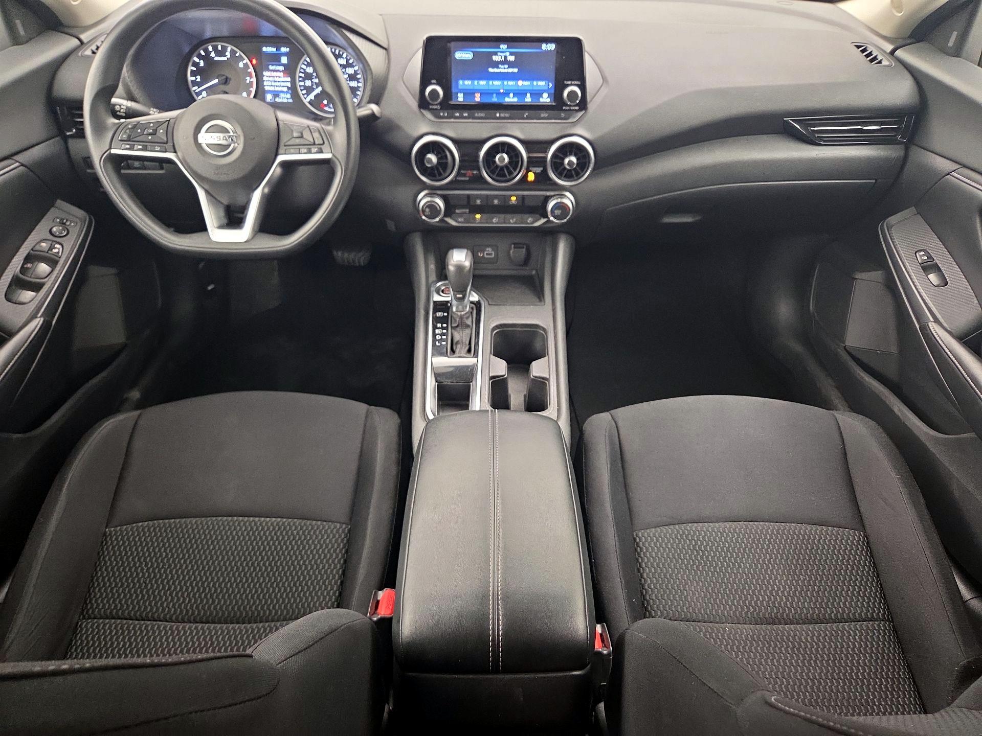 Thumbnail: 2020 Nissan Sentra - 9