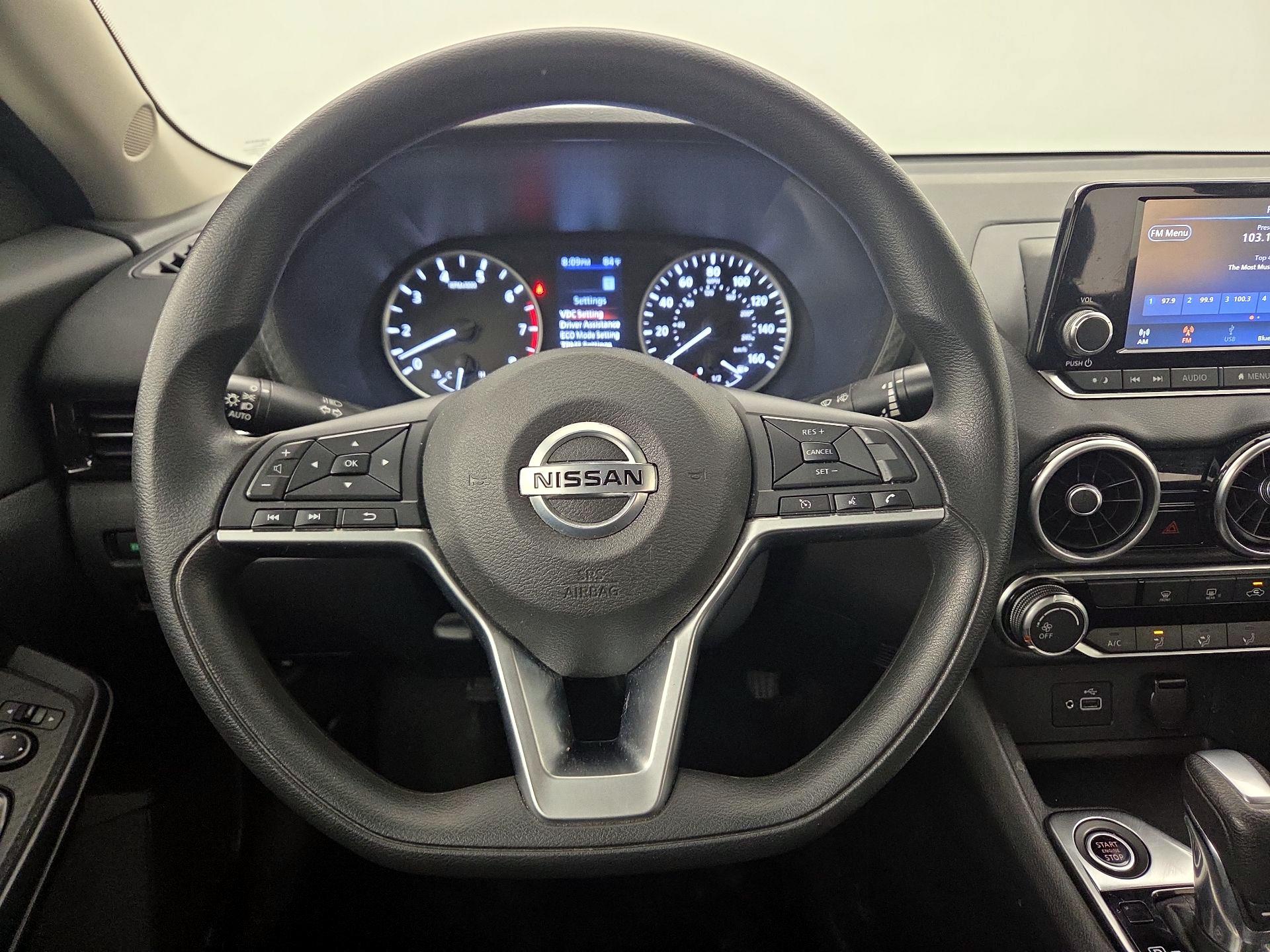 Thumbnail: 2020 Nissan Sentra - 10