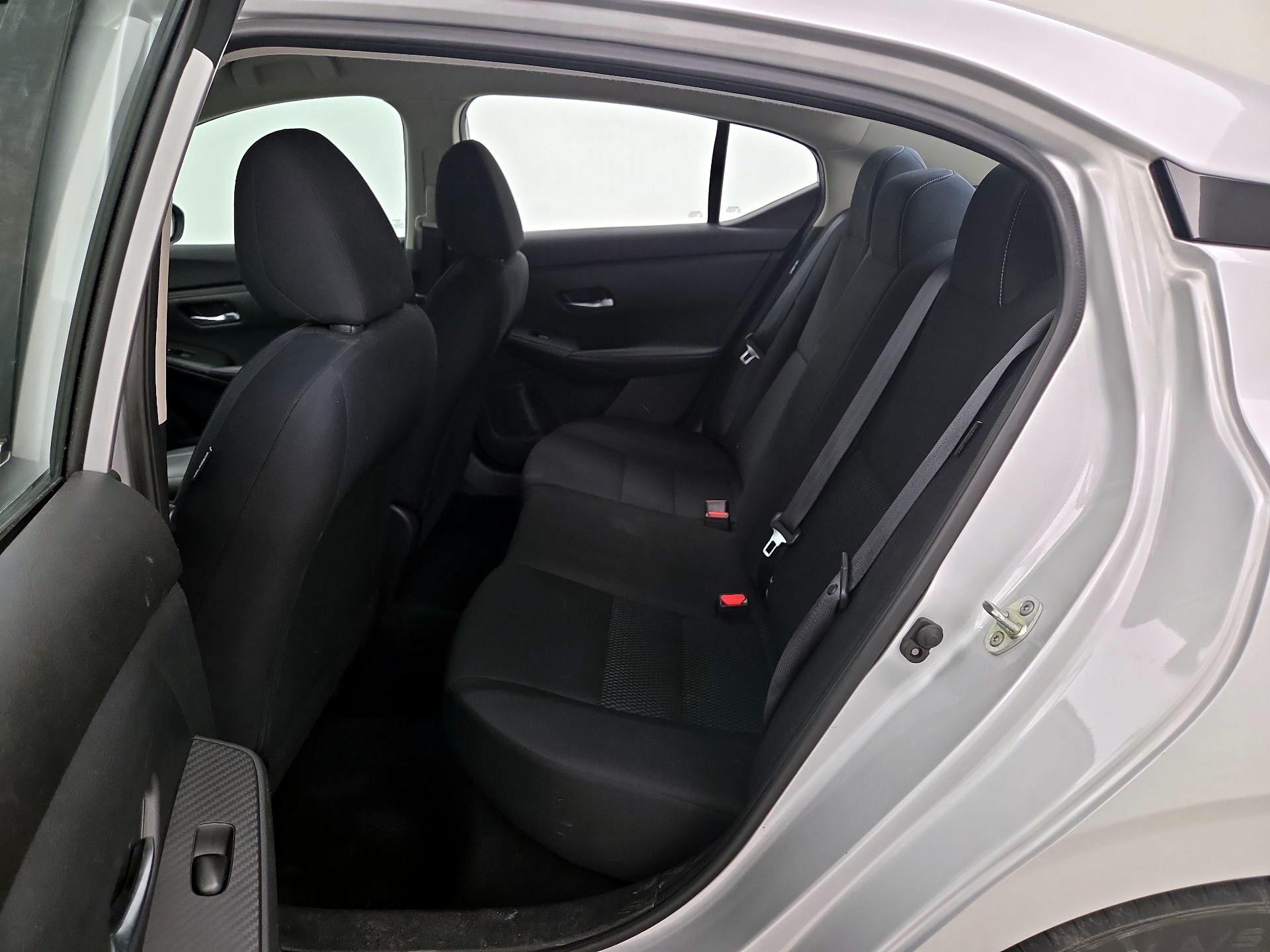 Thumbnail: 2020 Nissan Sentra - 19