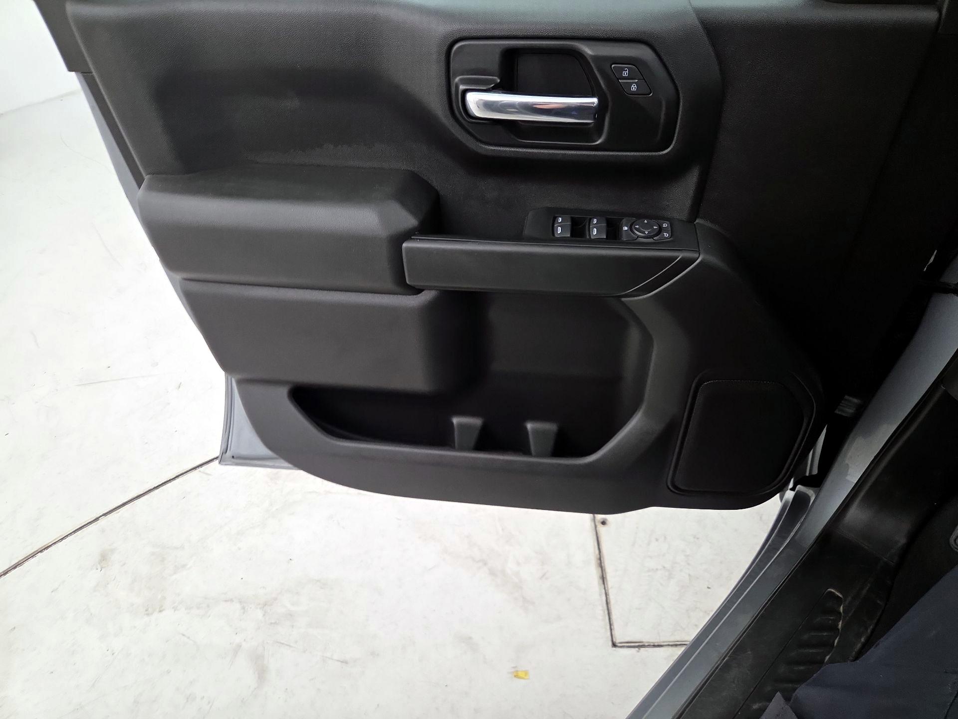 Thumbnail: 2023 Chevrolet Silverado 1500 - 12