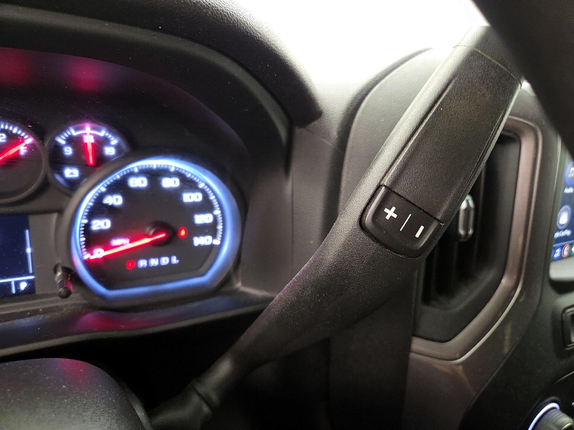 Thumbnail: 2023 Chevrolet Silverado 1500 - 17