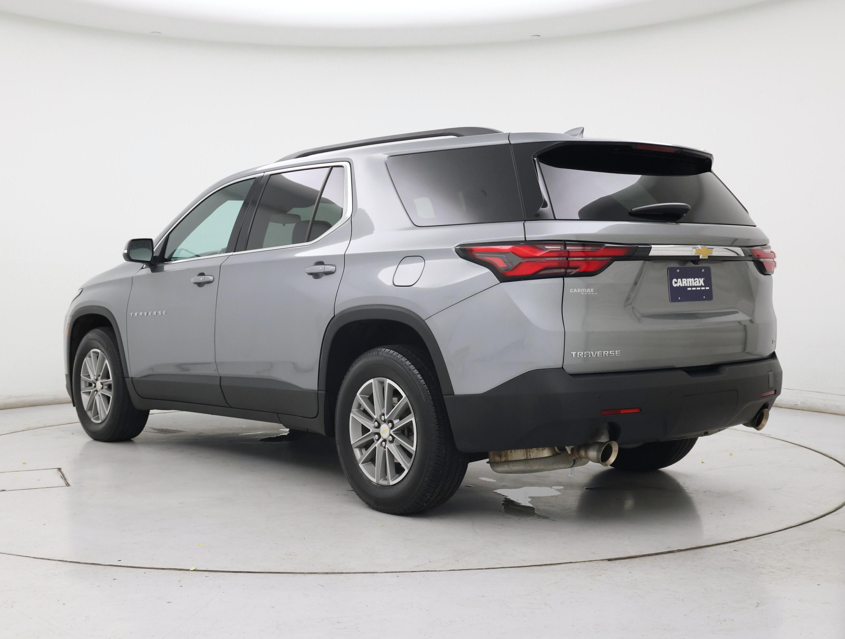 Thumbnail: 2023 Chevrolet Traverse - 2
