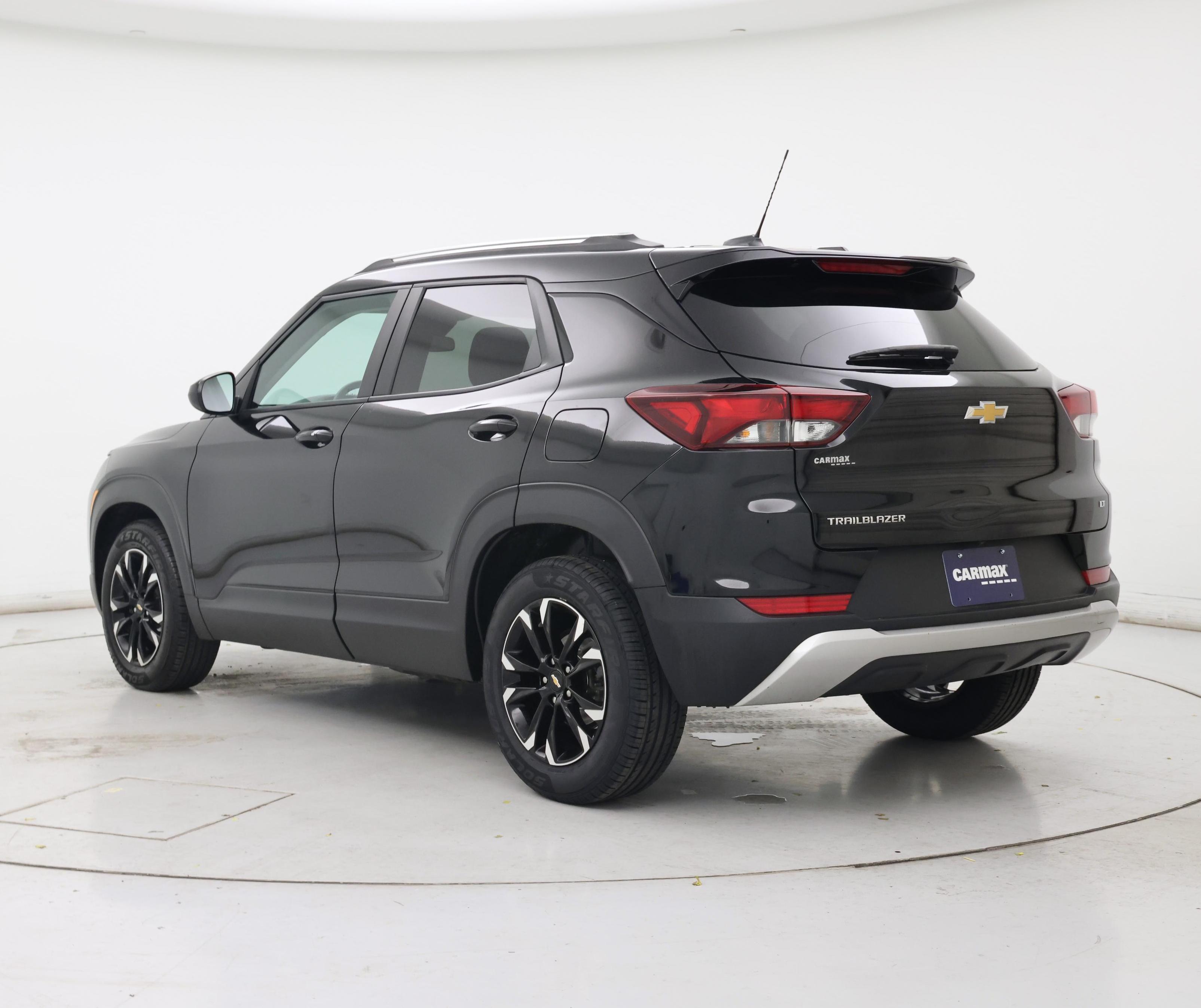Thumbnail: 2023 Chevrolet TrailBlazer - 2
