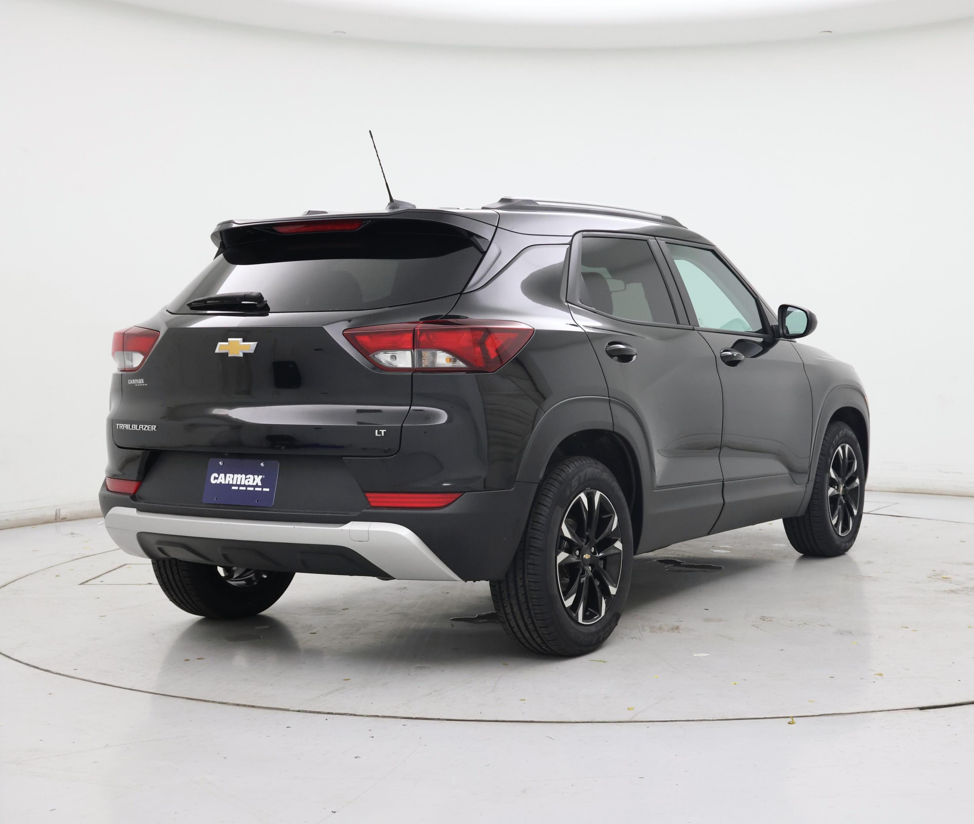 Thumbnail: 2023 Chevrolet TrailBlazer - 8