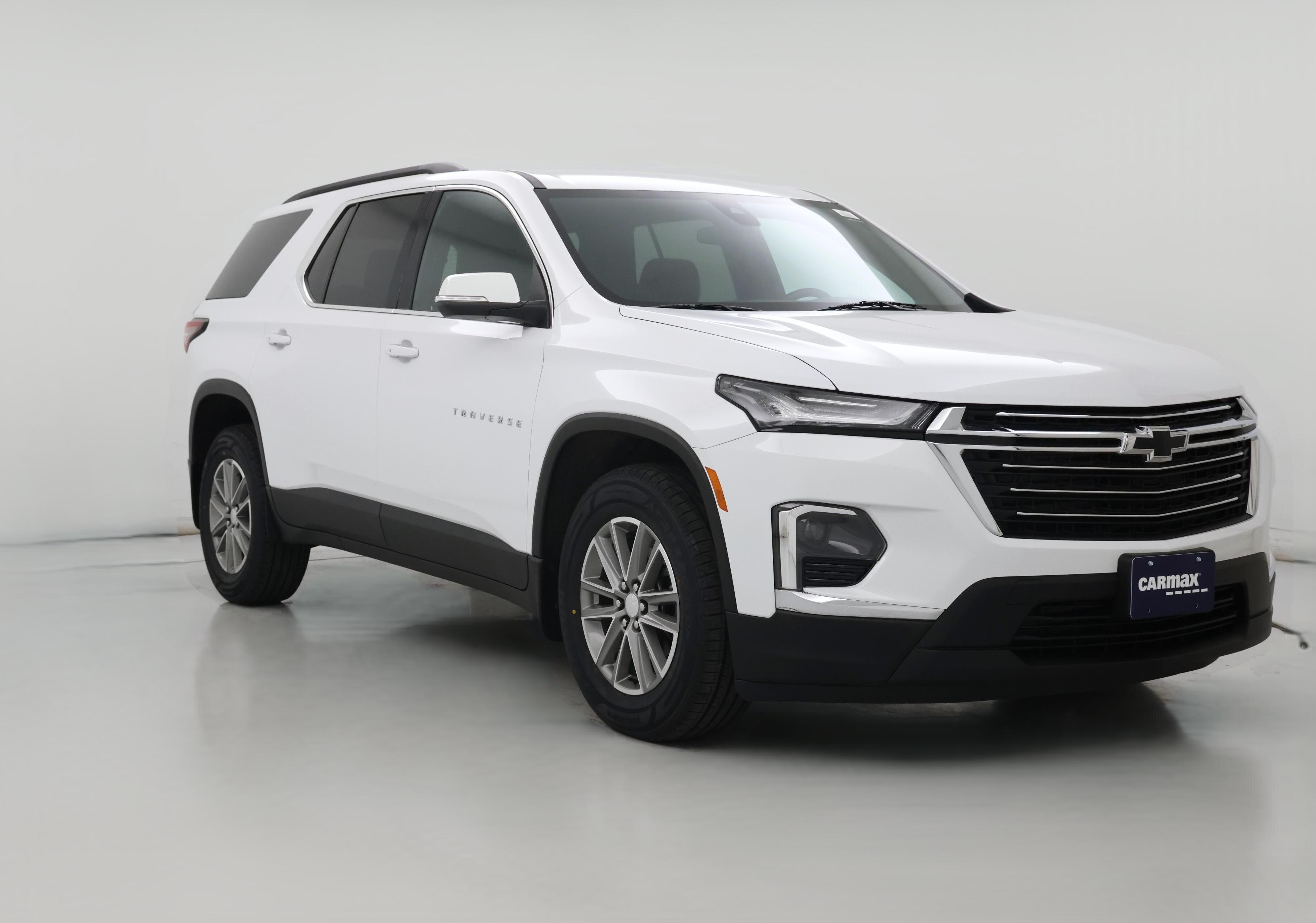 Thumbnail: 2023 Chevrolet Traverse - 1