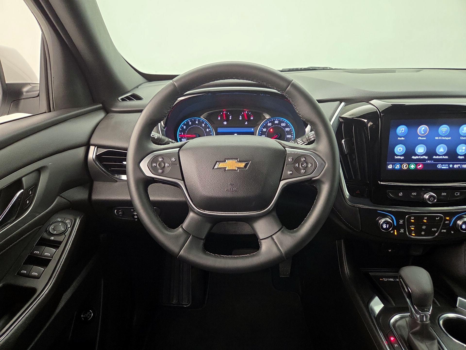 Thumbnail: 2023 Chevrolet Traverse - 10