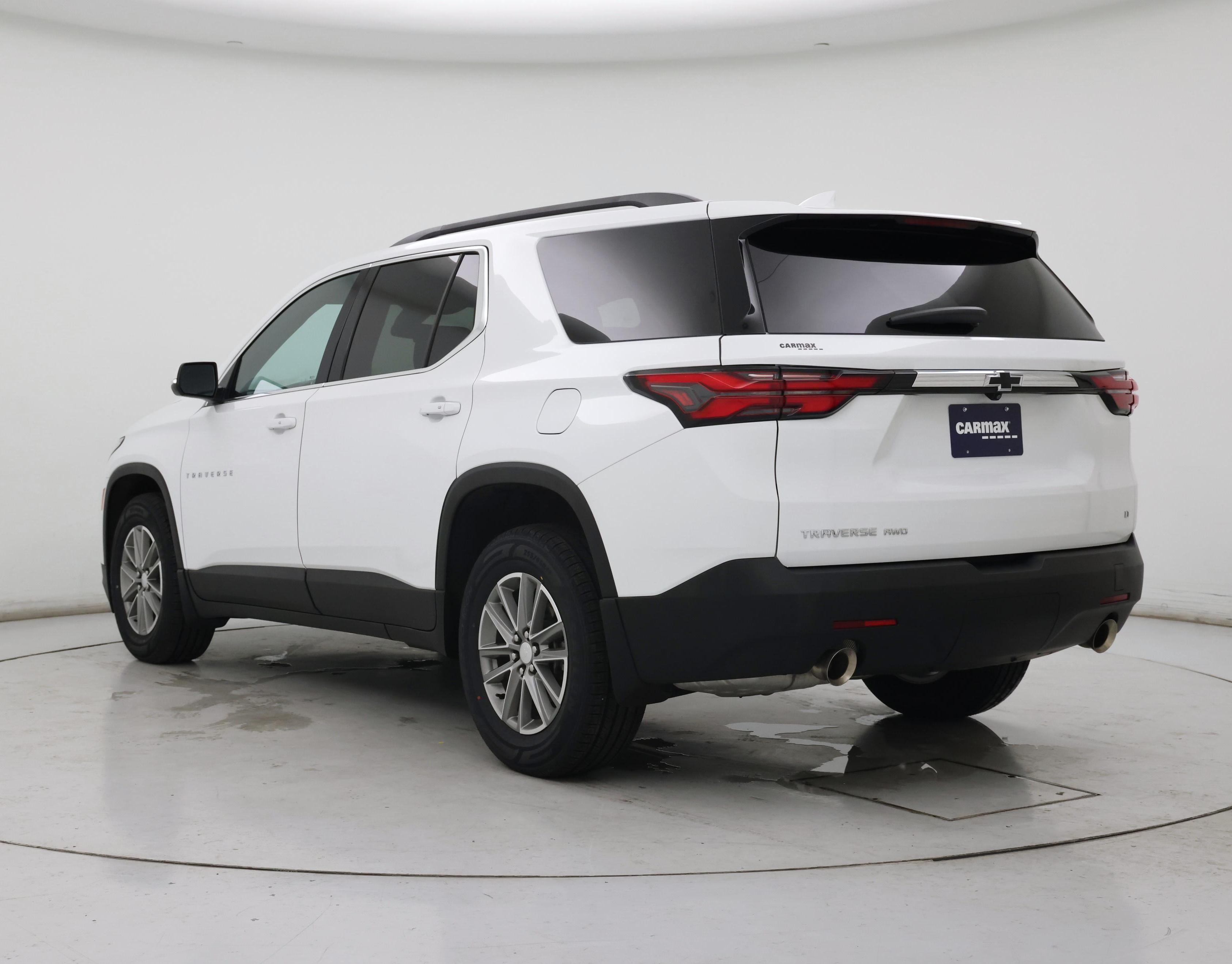Thumbnail: 2023 Chevrolet Traverse - 2