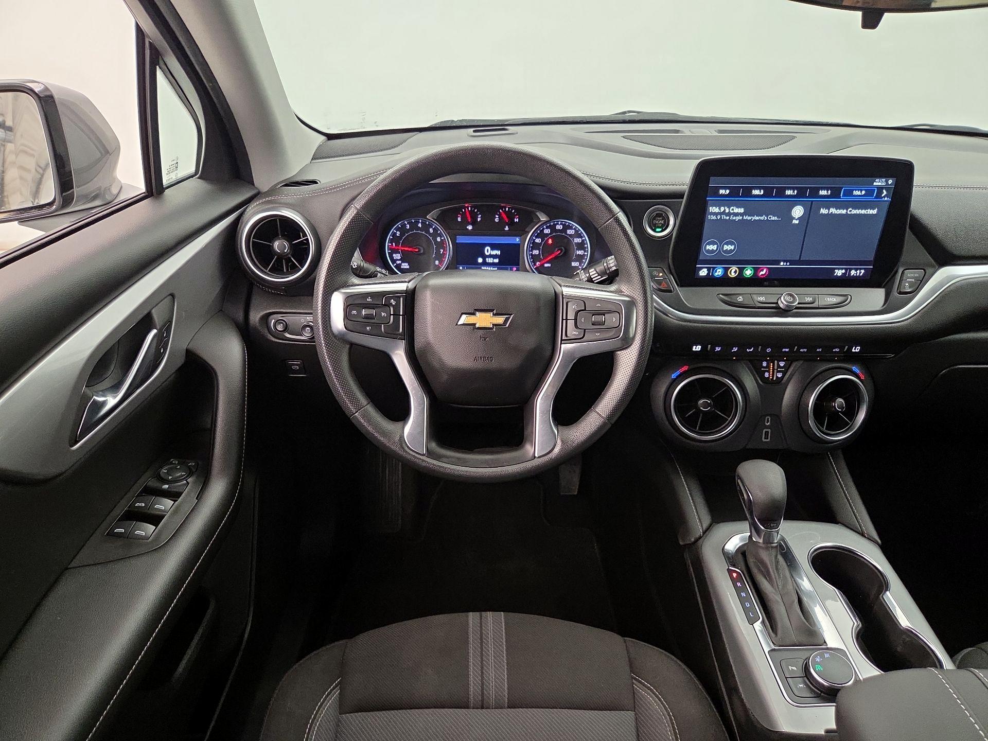 Thumbnail: 2023 Chevrolet Blazer - 10