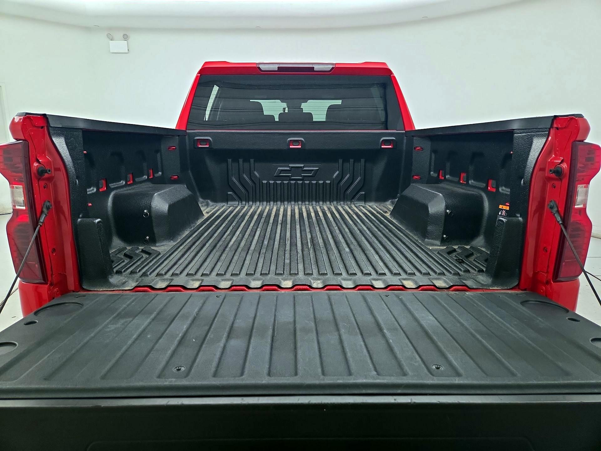 Thumbnail: 2023 Chevrolet Silverado 1500 - 20