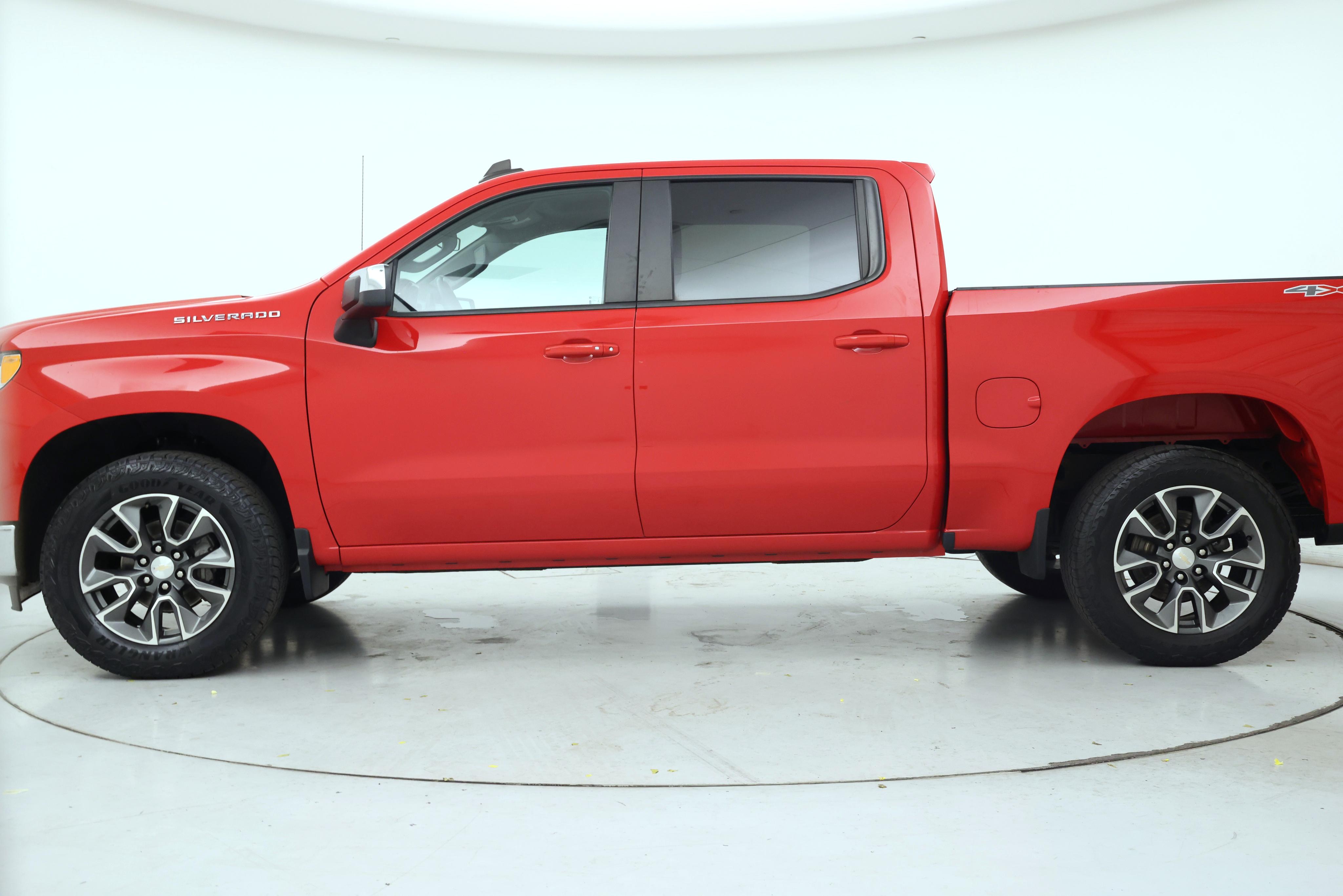 Thumbnail: 2023 Chevrolet Silverado 1500 - 3
