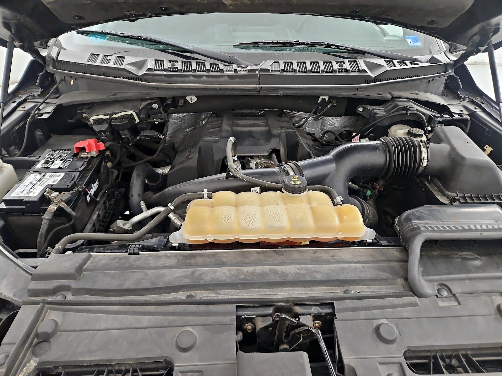 2015 Ford F-150 XLT - Photo 21