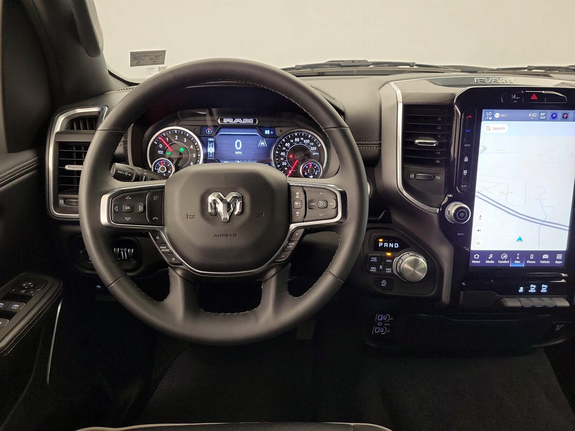Thumbnail: 2025 RAM 1500 - 10