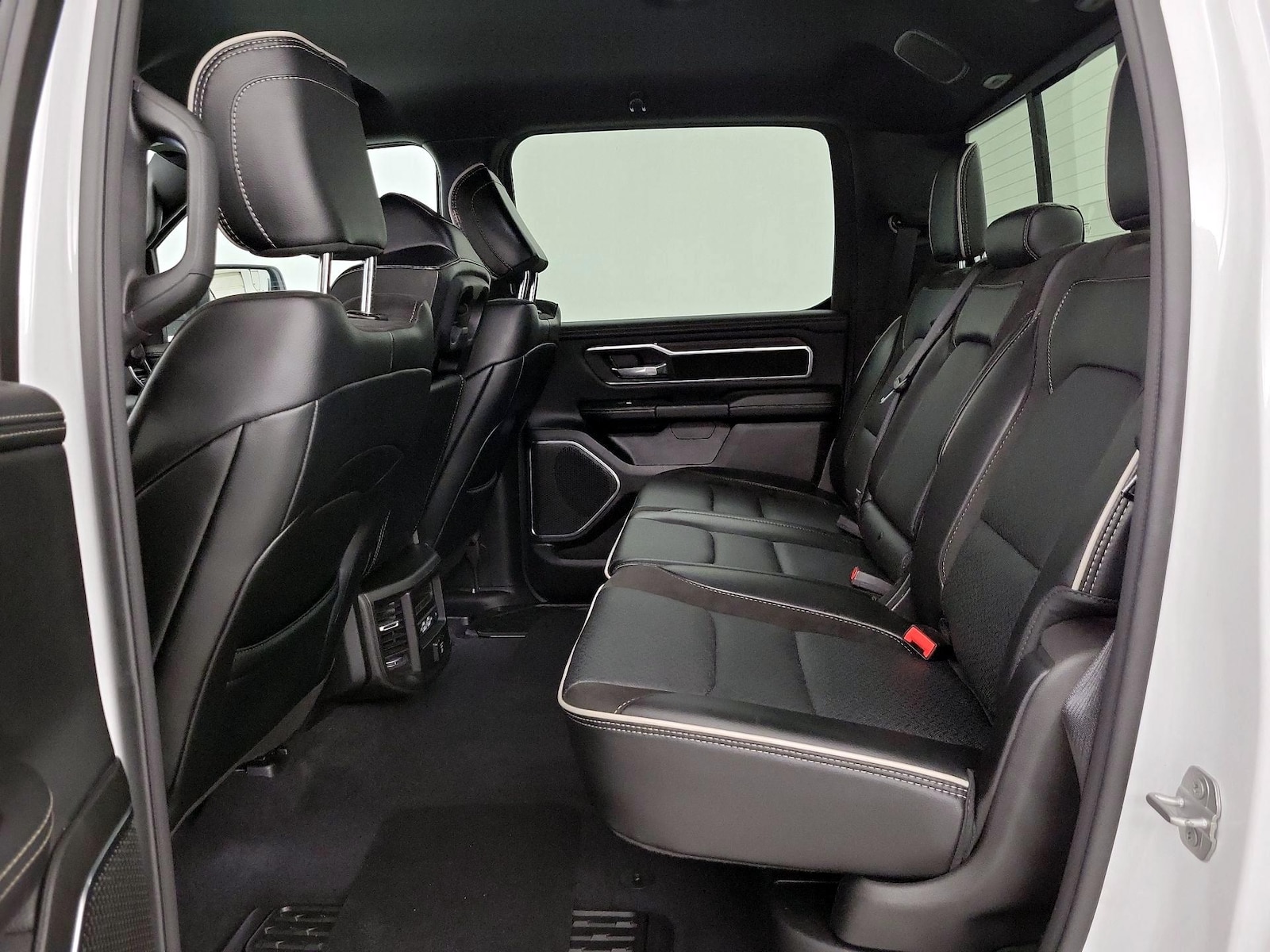 2025 RAM Ram 1500 Pickup Laramie - Photo 21