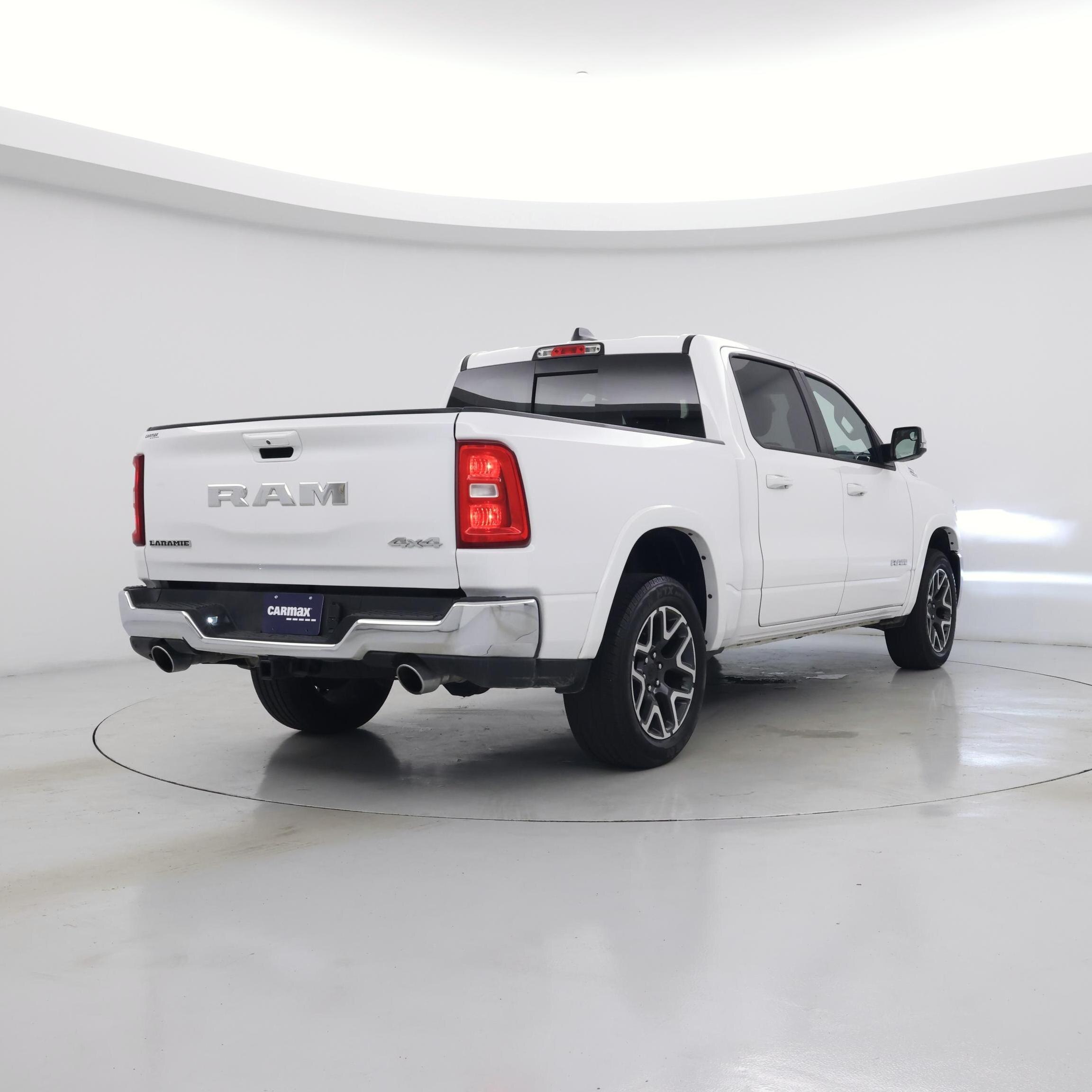 Thumbnail: 2025 RAM 1500 - 8