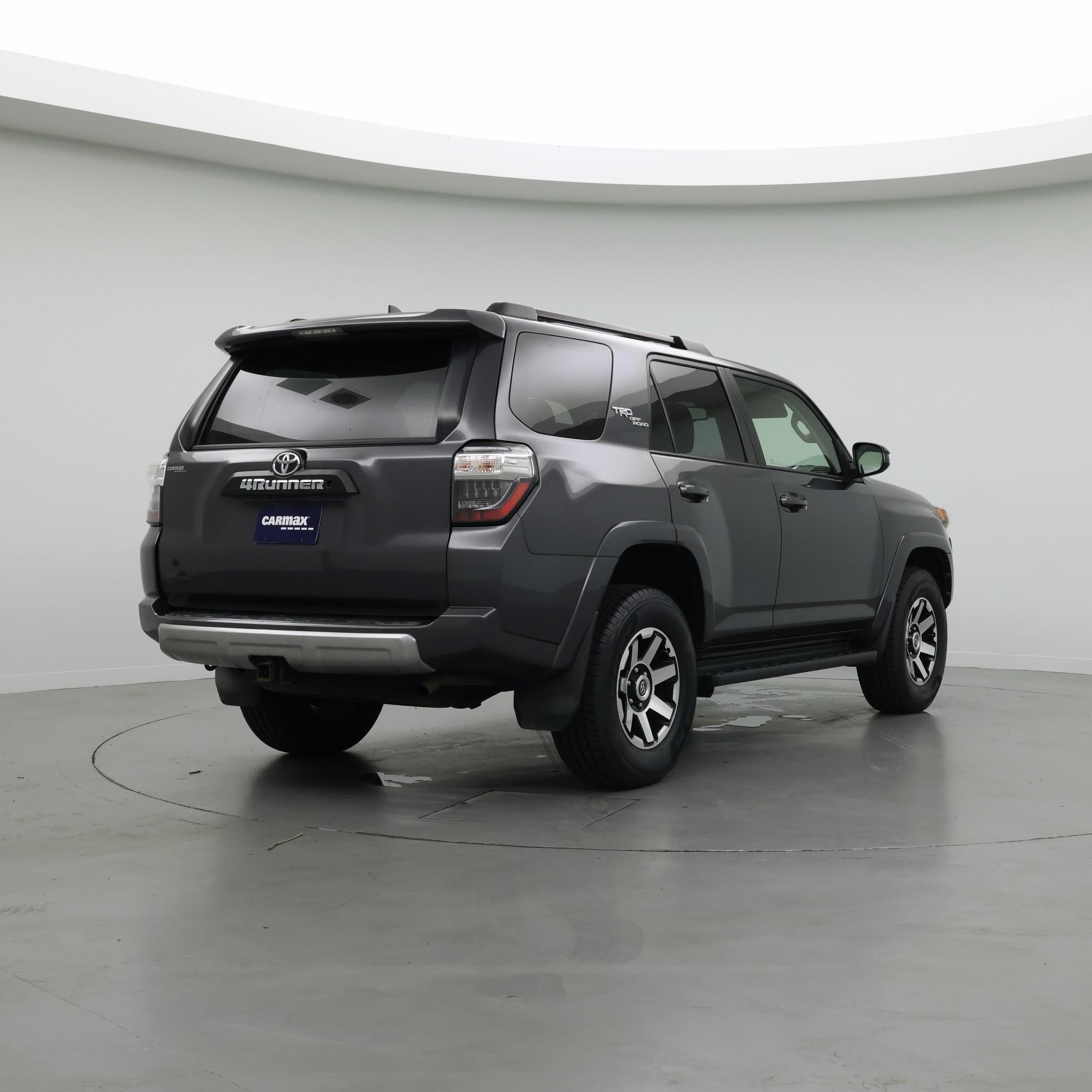Thumbnail: 2020 Toyota 4Runner - 8