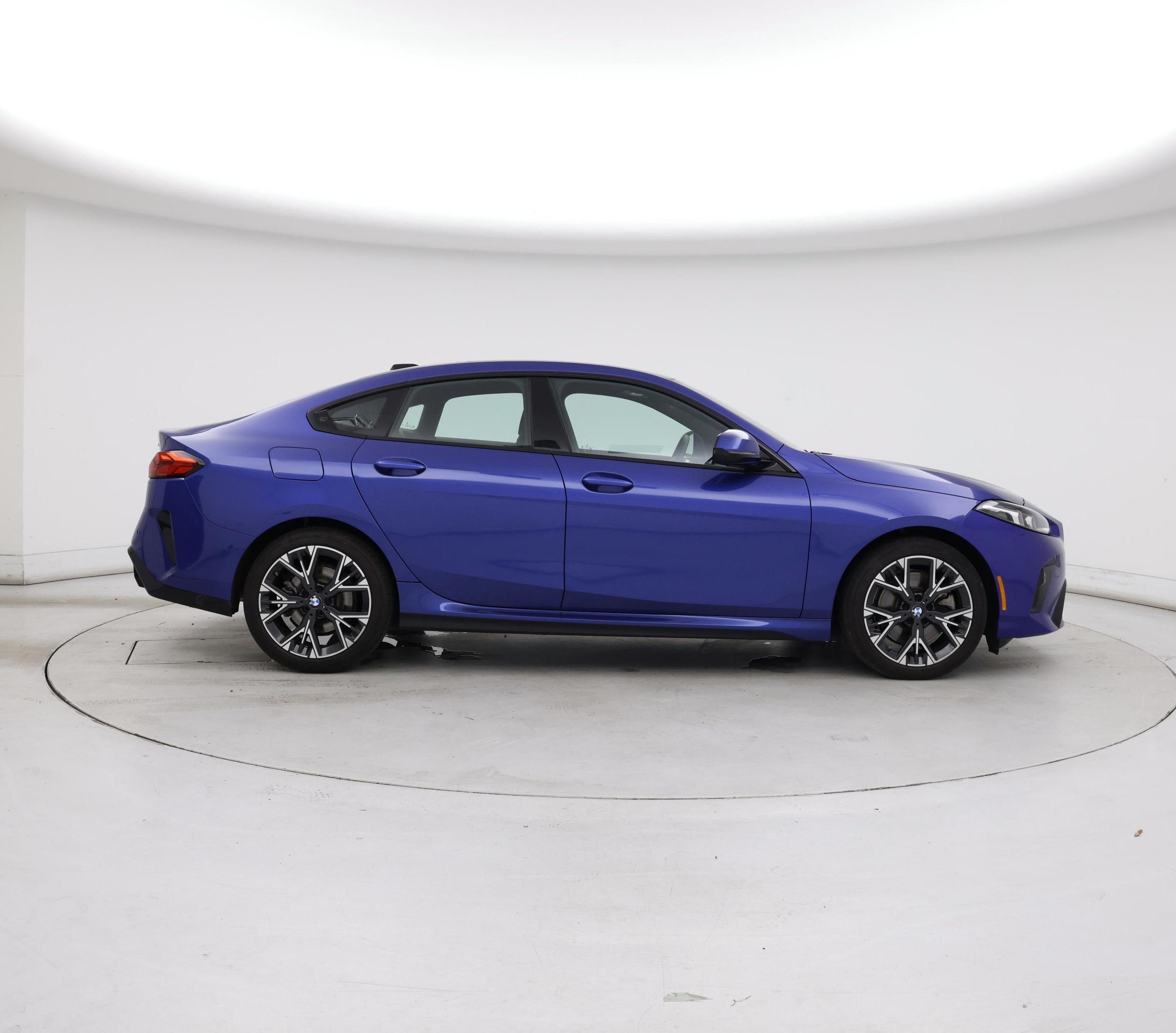Thumbnail: 2025 BMW 2 Series - 7