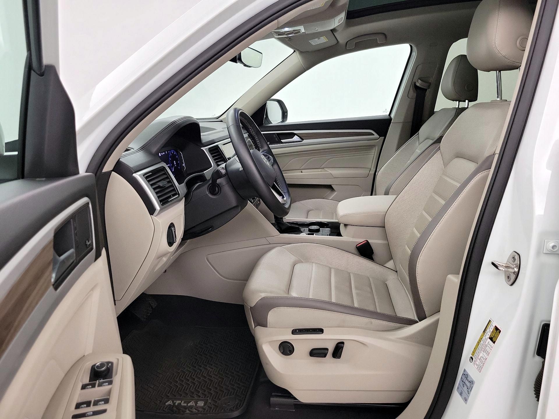 Thumbnail: 2021 Volkswagen Atlas - 11