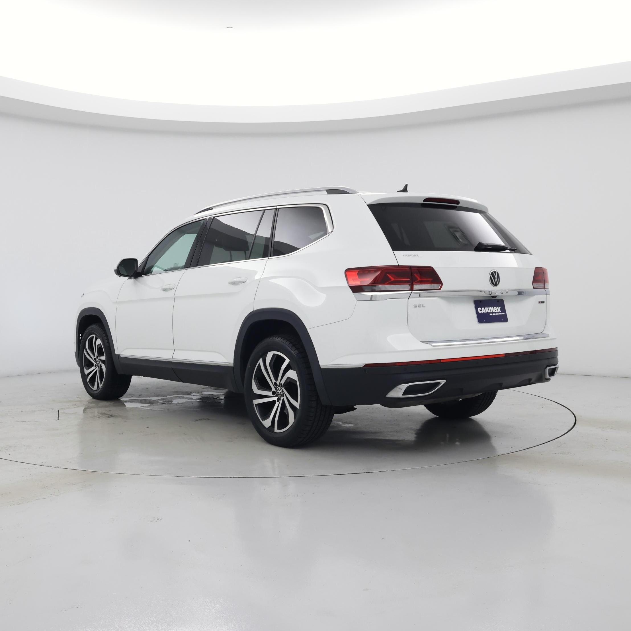 Thumbnail: 2021 Volkswagen Atlas - 2