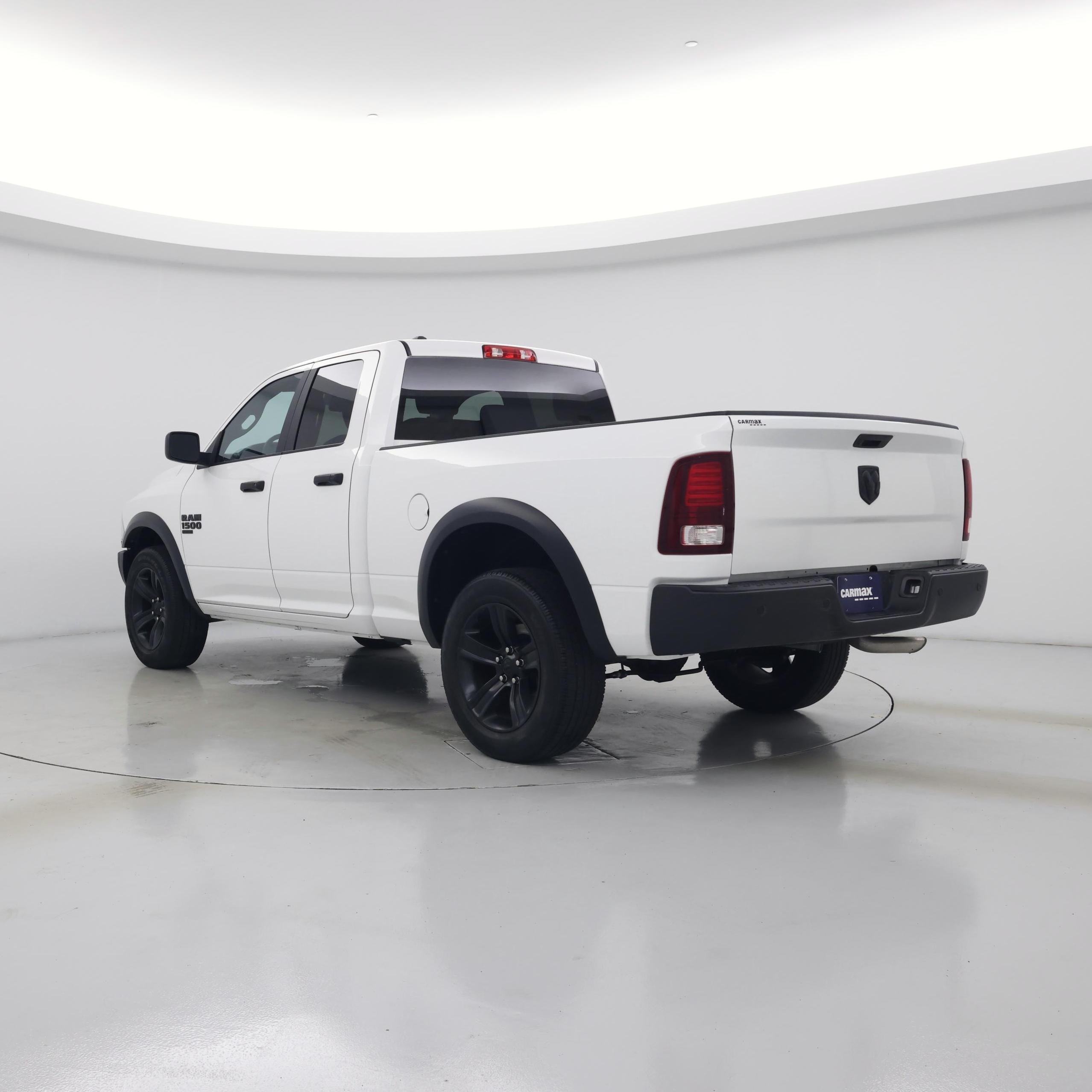 Thumbnail: 2022 RAM 1500 Classic - 2