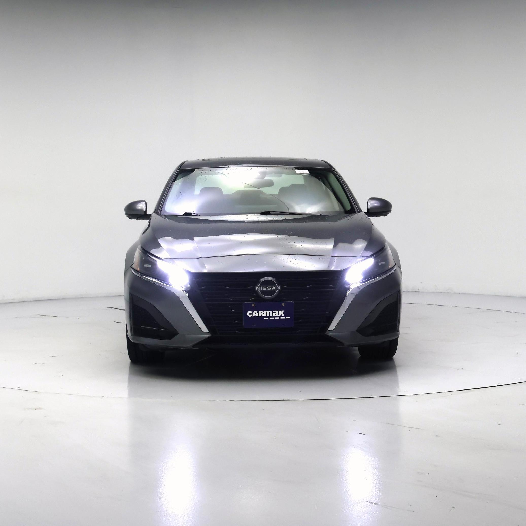 Thumbnail: 2023 Nissan Altima - 5