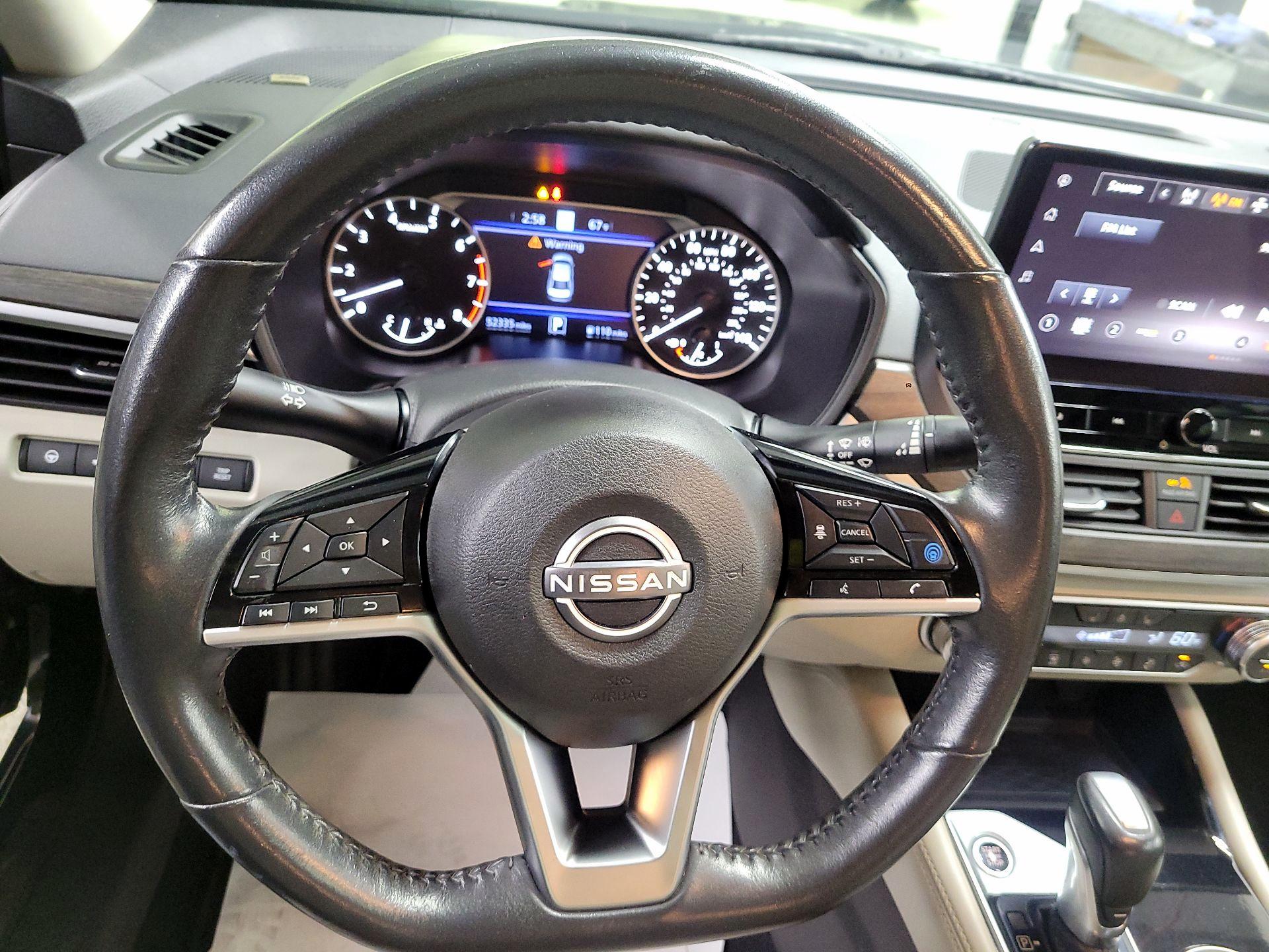 Thumbnail: 2023 Nissan Altima - 10