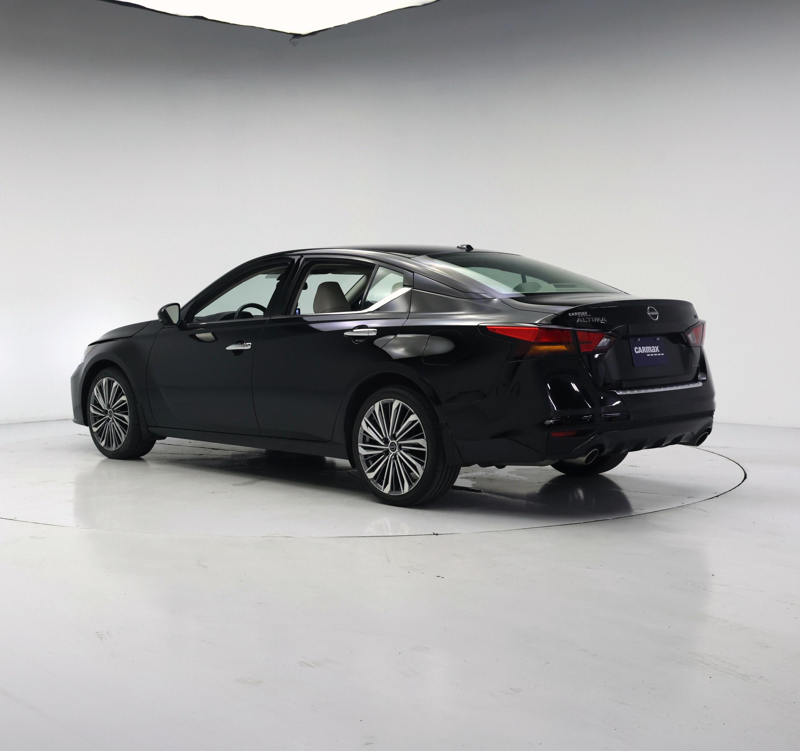Thumbnail: 2023 Nissan Altima - 2