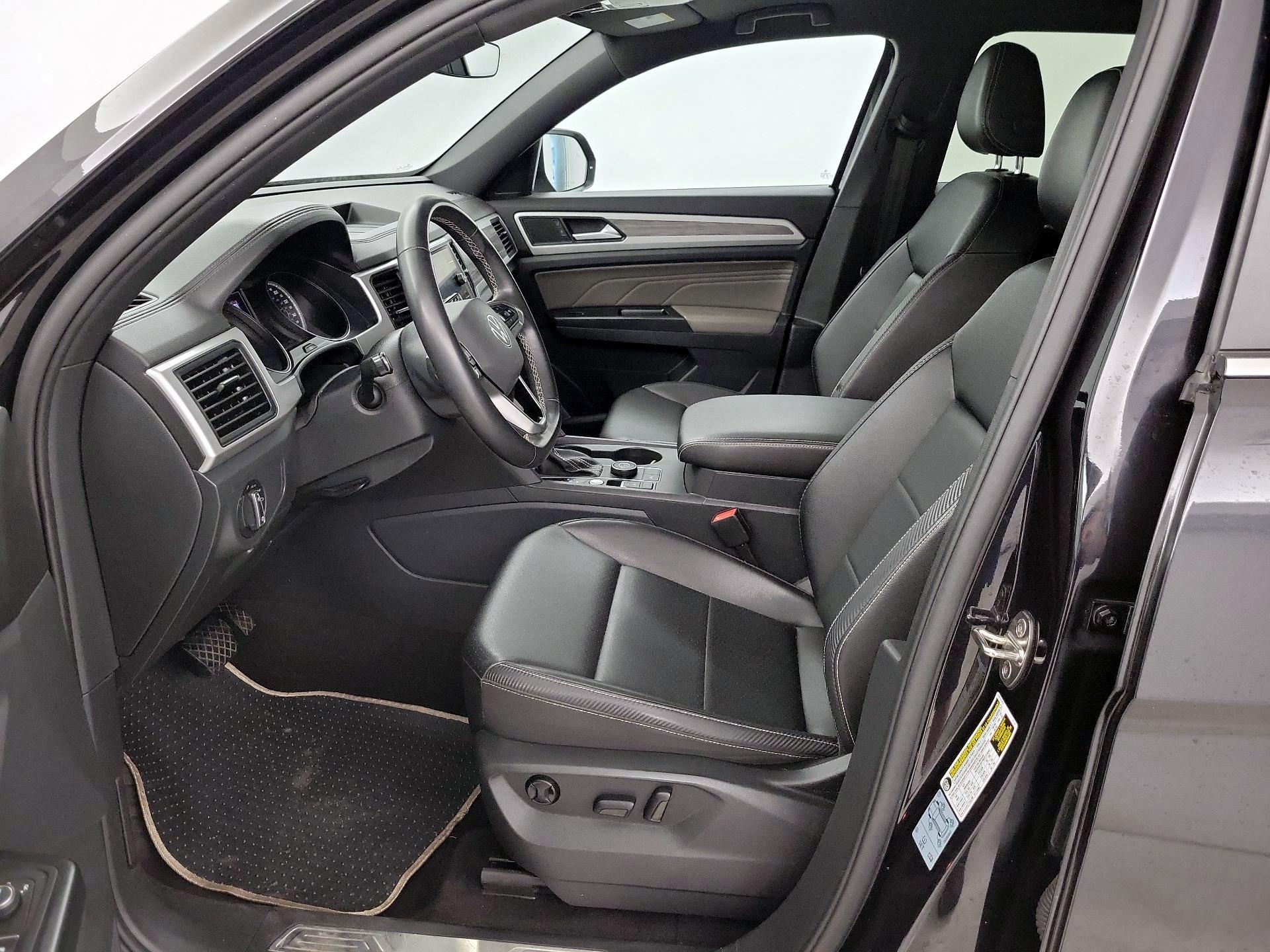 Thumbnail: 2021 Volkswagen Atlas - 11