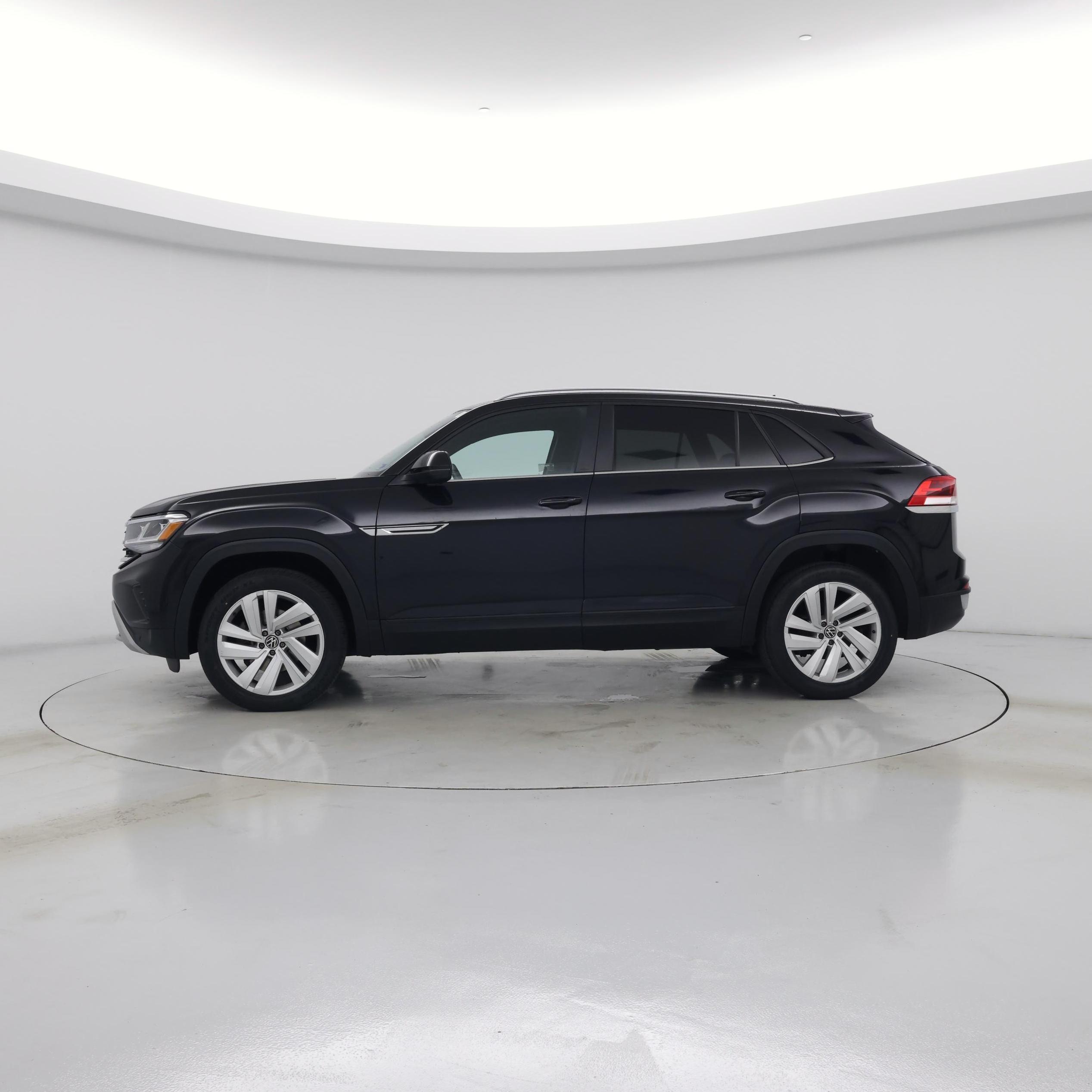Thumbnail: 2021 Volkswagen Atlas - 3
