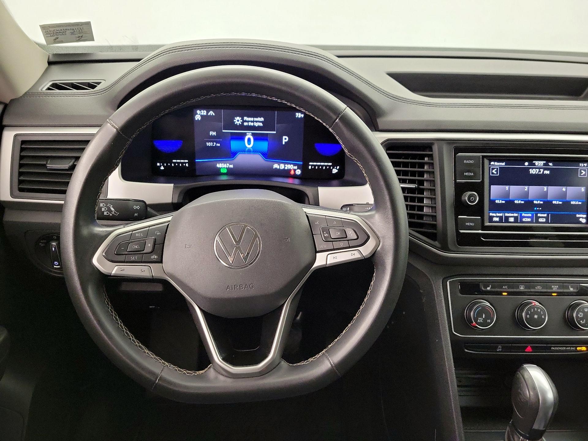 Thumbnail: 2022 Volkswagen Atlas - 10