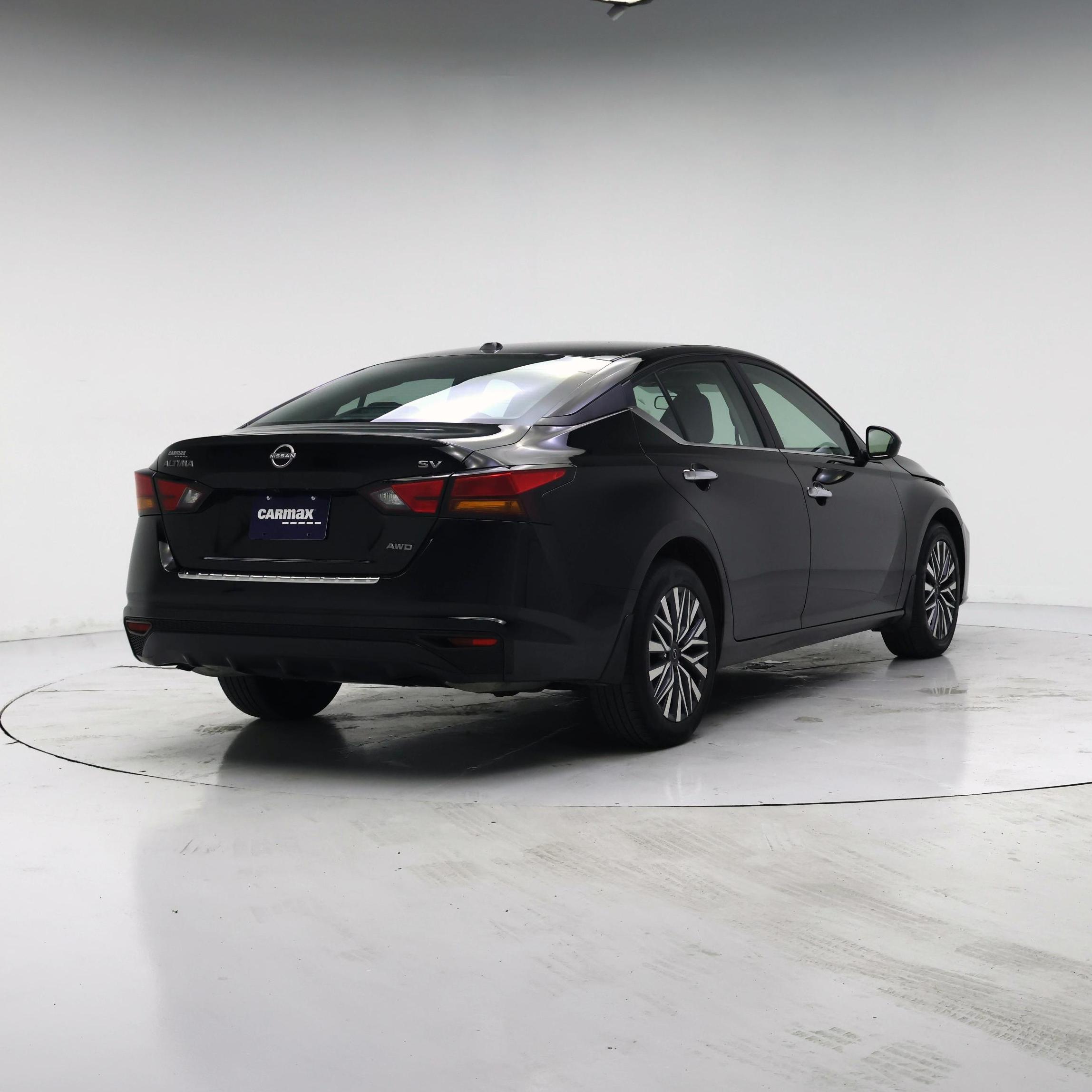 Thumbnail: 2023 Nissan Altima - 8