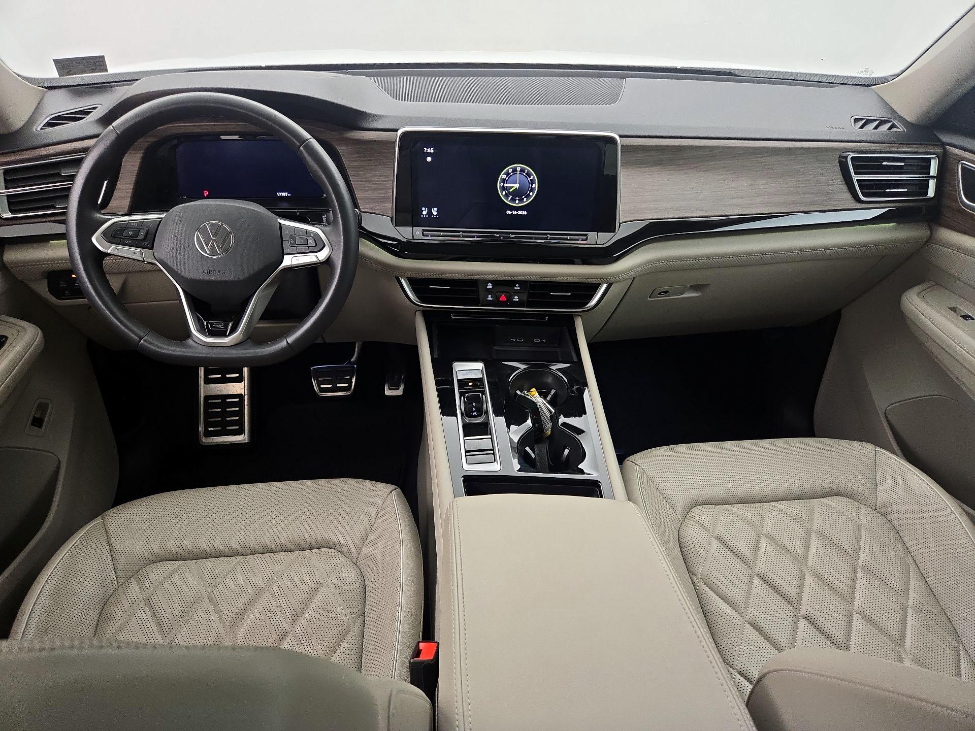 Thumbnail: 2024 Volkswagen Atlas - 9