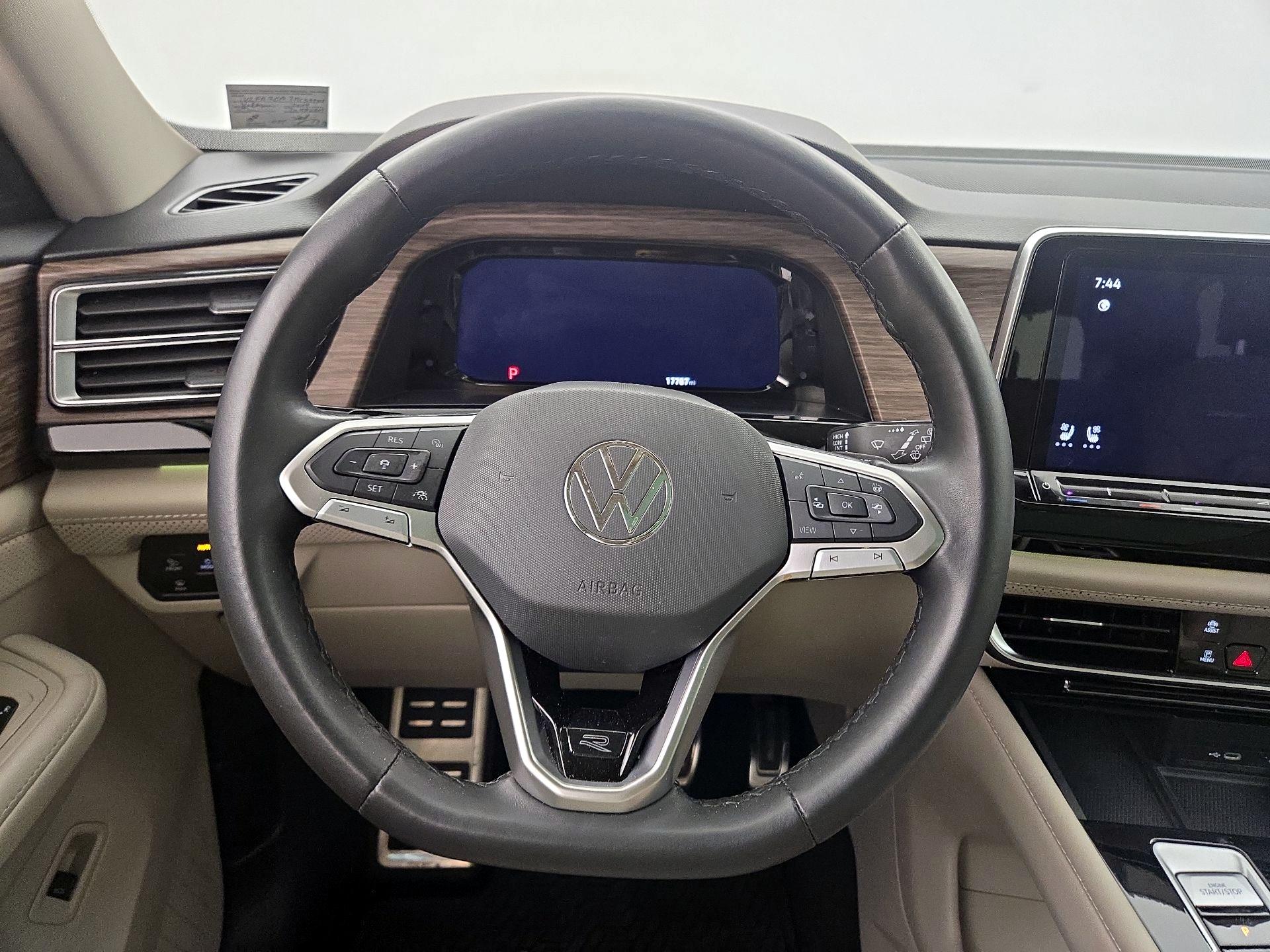 Thumbnail: 2024 Volkswagen Atlas - 10