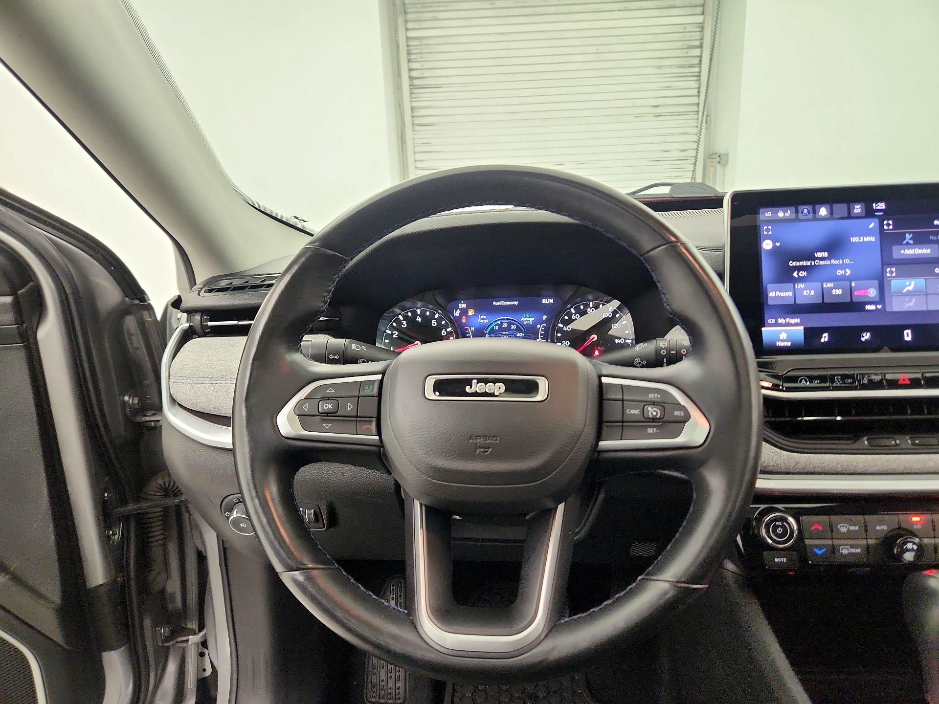 Thumbnail: 2022 Jeep Compass - 10