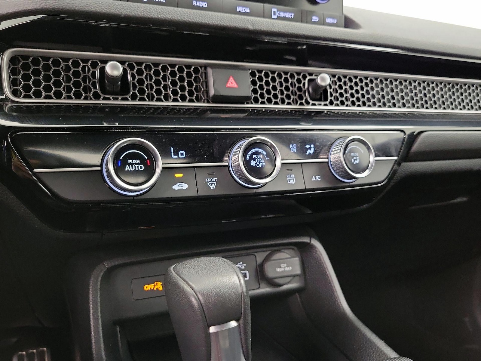 2024 Honda Civic Sport - Photo 17