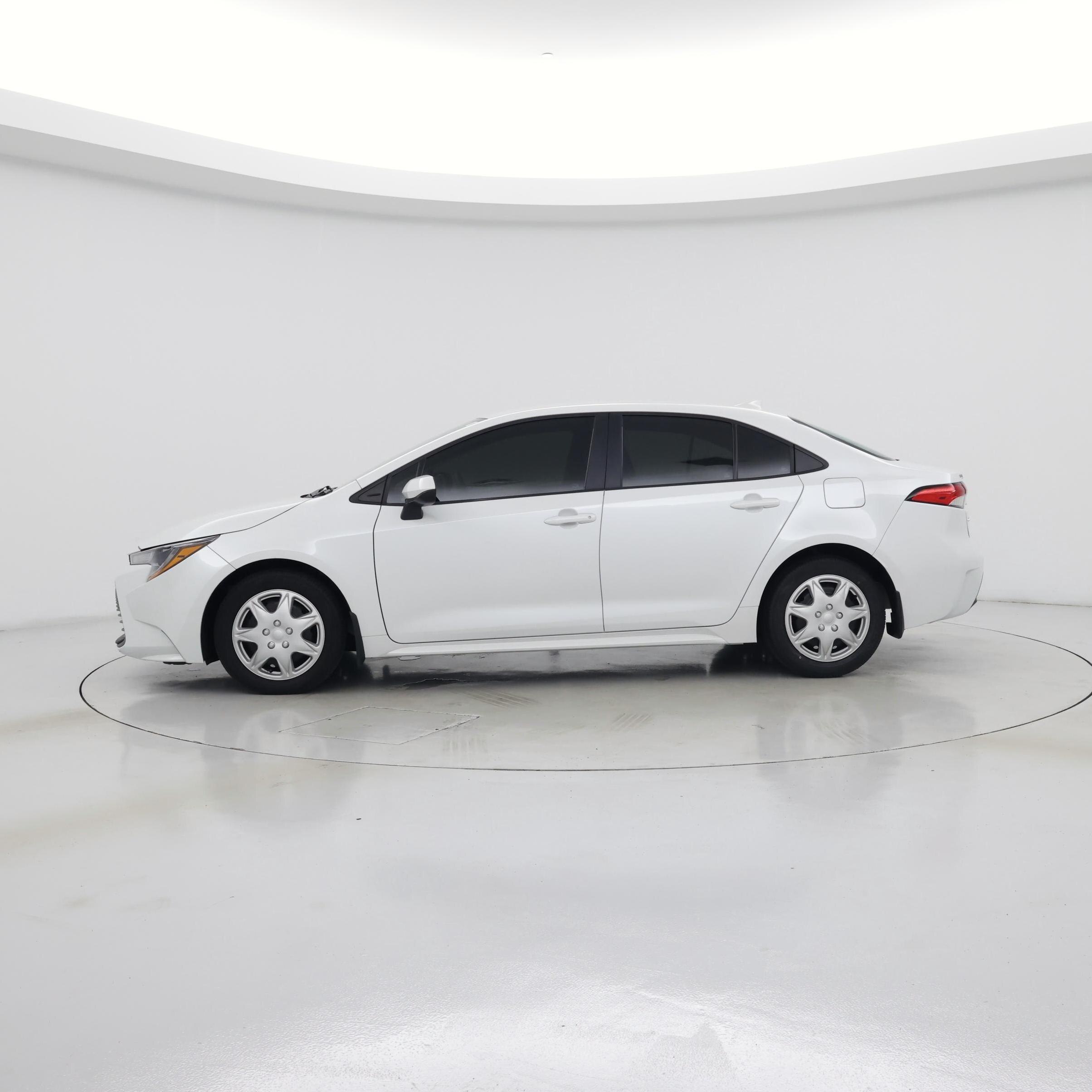 Thumbnail: 2024 Toyota Corolla - 3