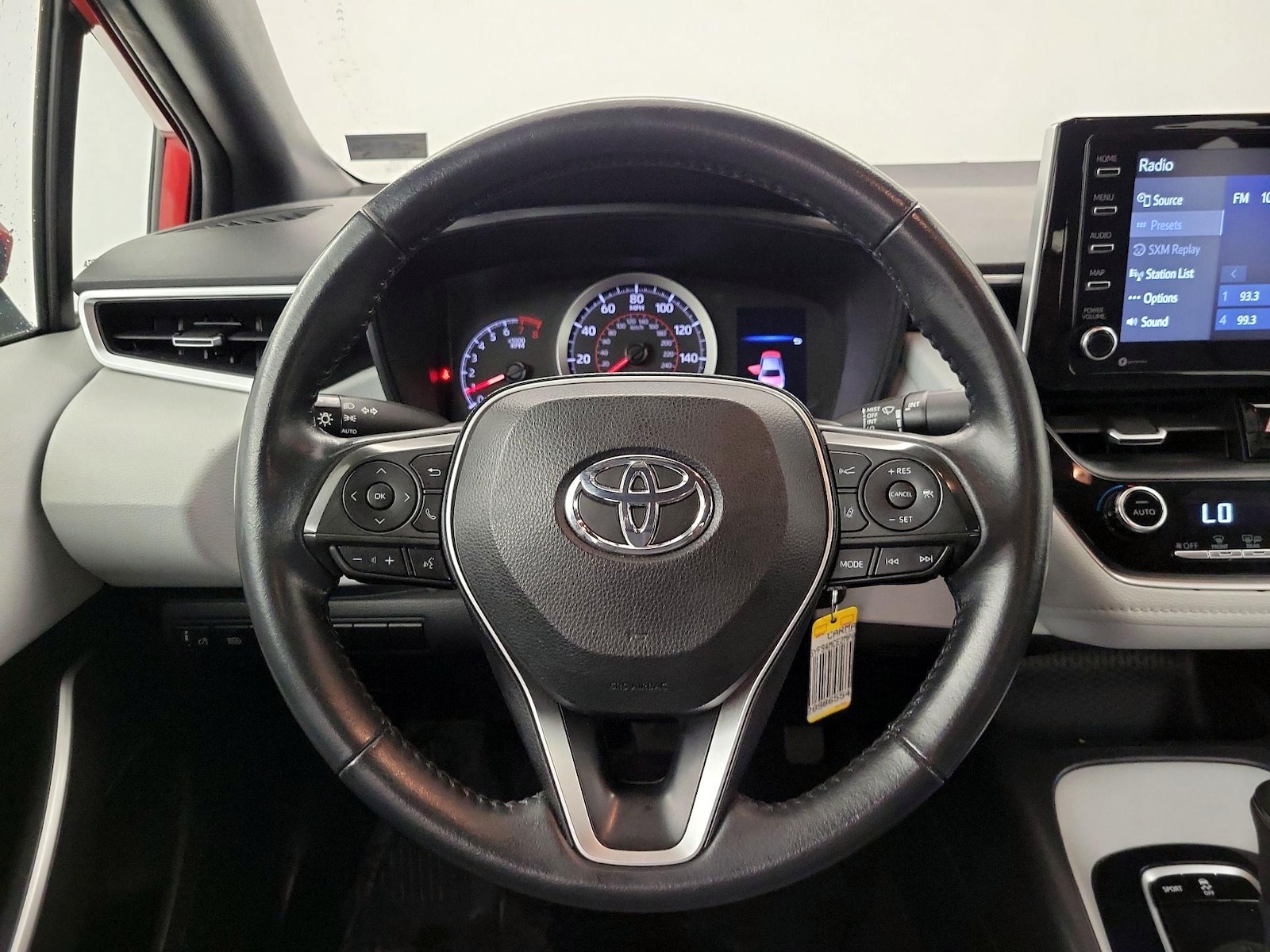 2021 Toyota Corolla SE - Photo 11