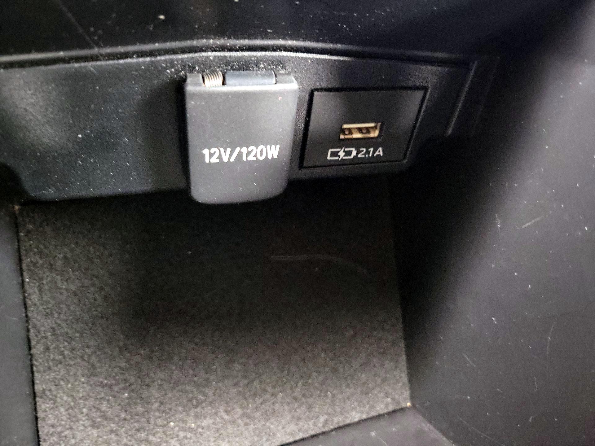 Thumbnail: 2021 Toyota Corolla - 18